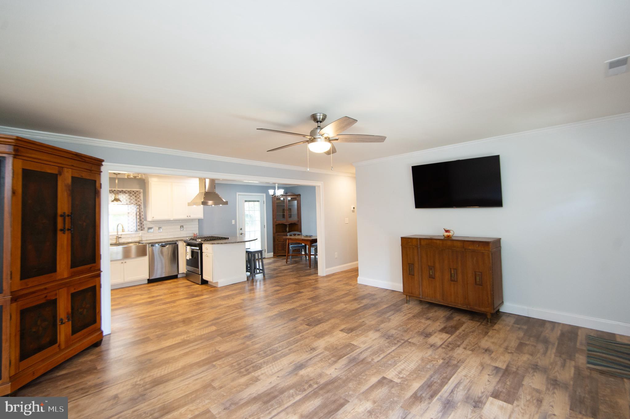 104 RICHARDSON DRIVE