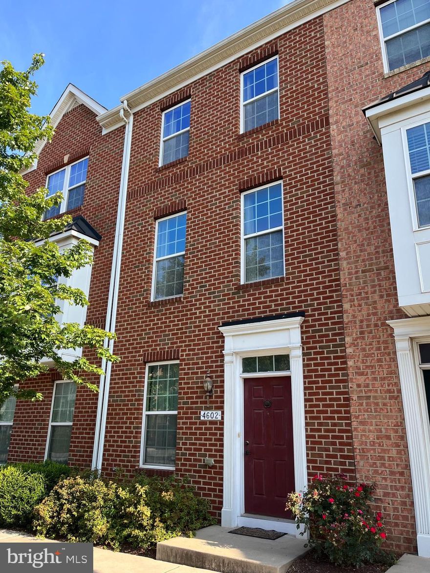 Beautiful townhome in prime location of O'Donnell Square community.  Private parking with 1 car garage (with space for storage) & 1 car driveway.  Brand new flooring throughout the home along with new carpeting in the bedrooms.  Enter into the main level office with storage closet and tile flooring which can be used also for a 3rd bedroom if desired.    Head upstairs to an open floor plan with a  large family room for entertaining.  Updated eat-in kitchen with stainless steel appliances, breakfast area, cooking island & deck off back.  Convenient half bath also on family room level.  Third floor includes a primary suite with tray ceilings, two large closets & an ensuite full bath.  Along with a second  bedroom, full bath and washer/dryer area.  Home has been freshly painted.  Restaurants and shops at Canton Crossing & nearby (Target, Harris Teeter, Nordstrom Rack, Sprouts & more).  Easy access to I95 for commuters and close to Johns Hopkins Hospital and Bayview Medical .  Also relax at the many parks and waterfront jogging/bike paths nearby.