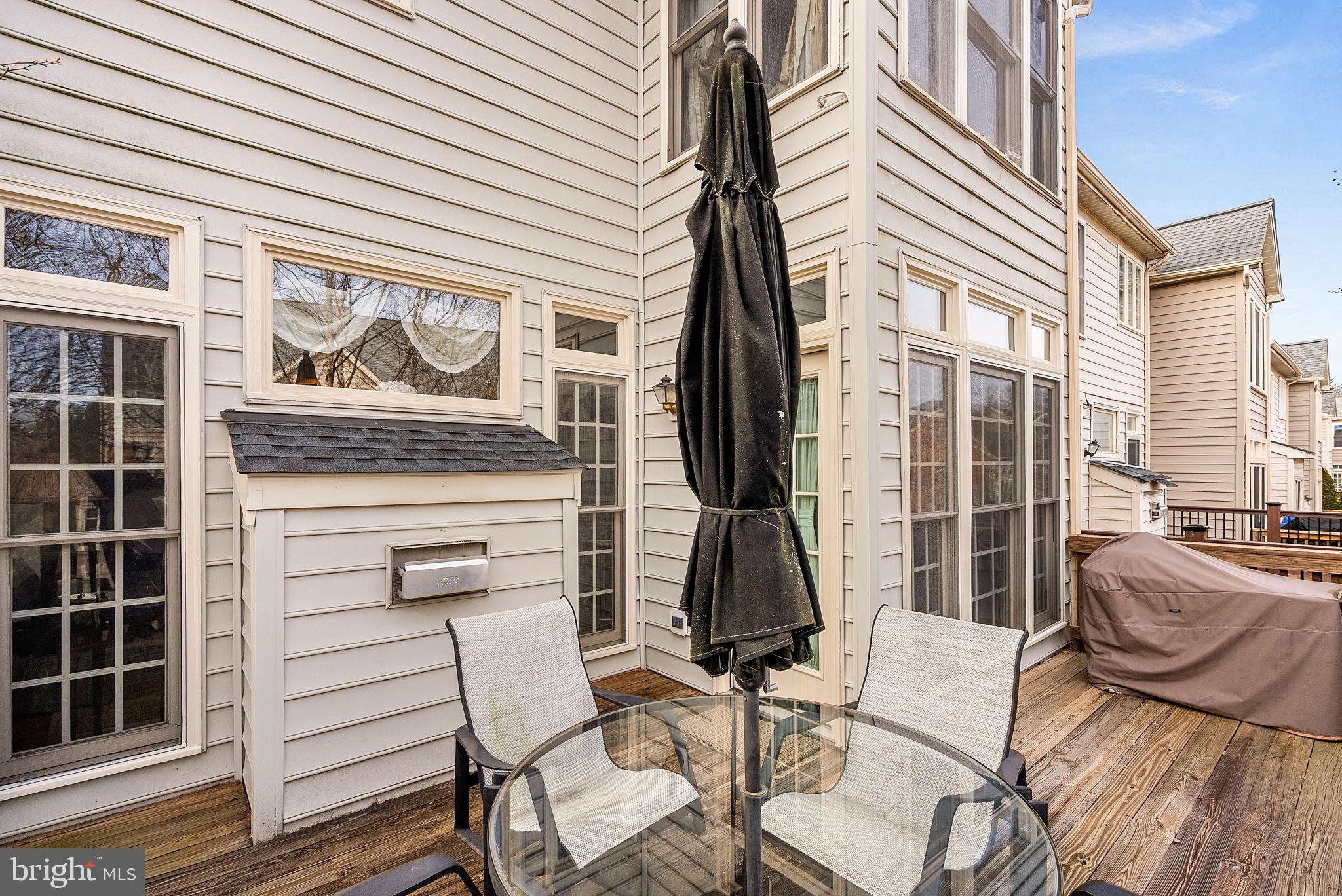 AMBERWOOD - Residential