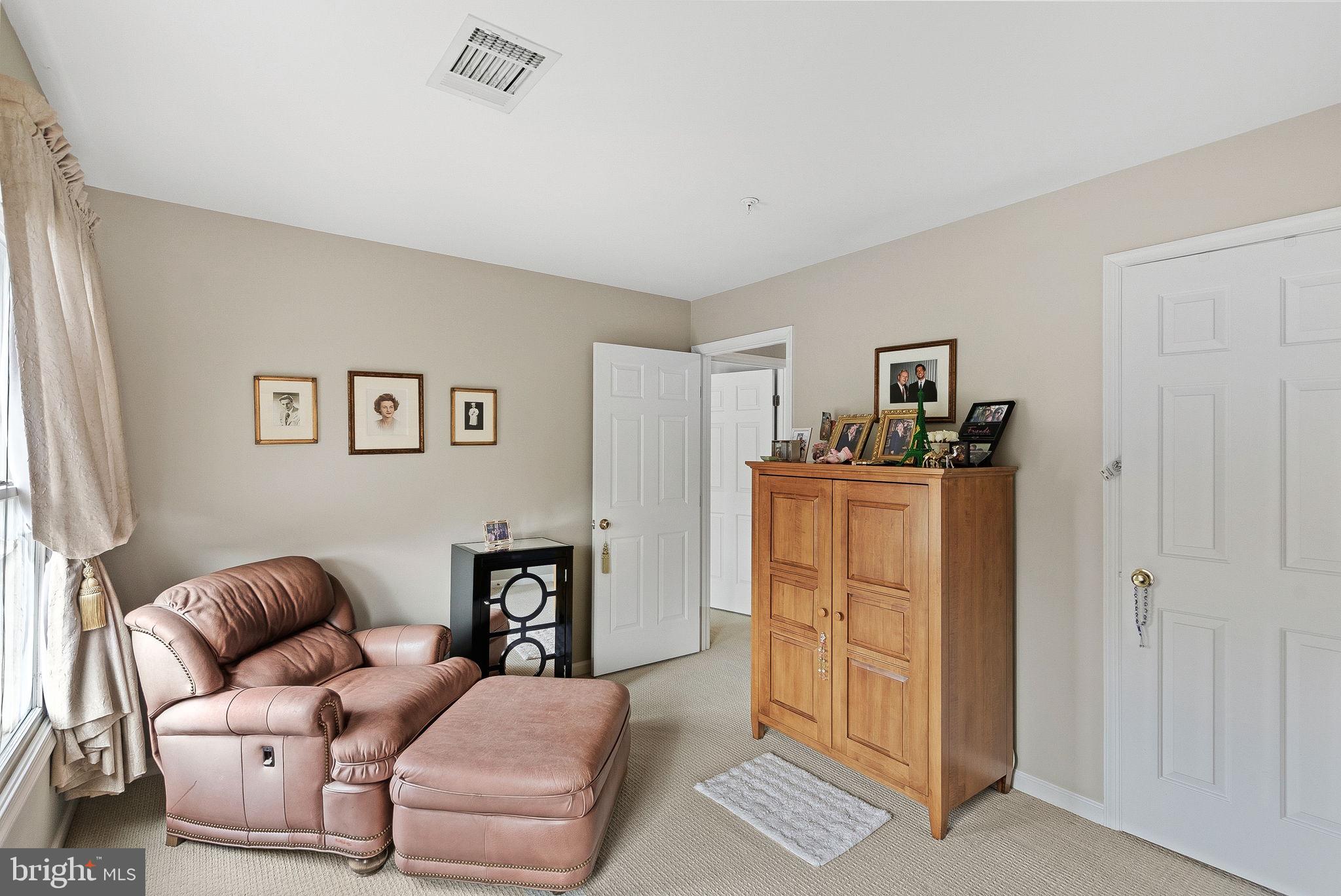 AMBERWOOD - Residential