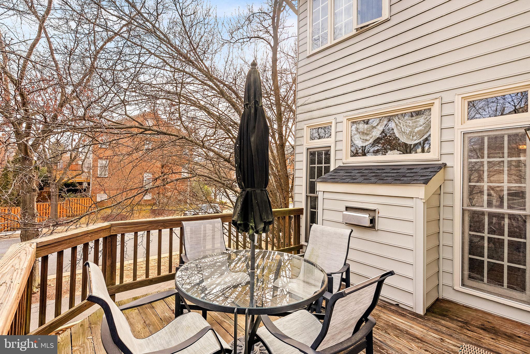 AMBERWOOD - Residential