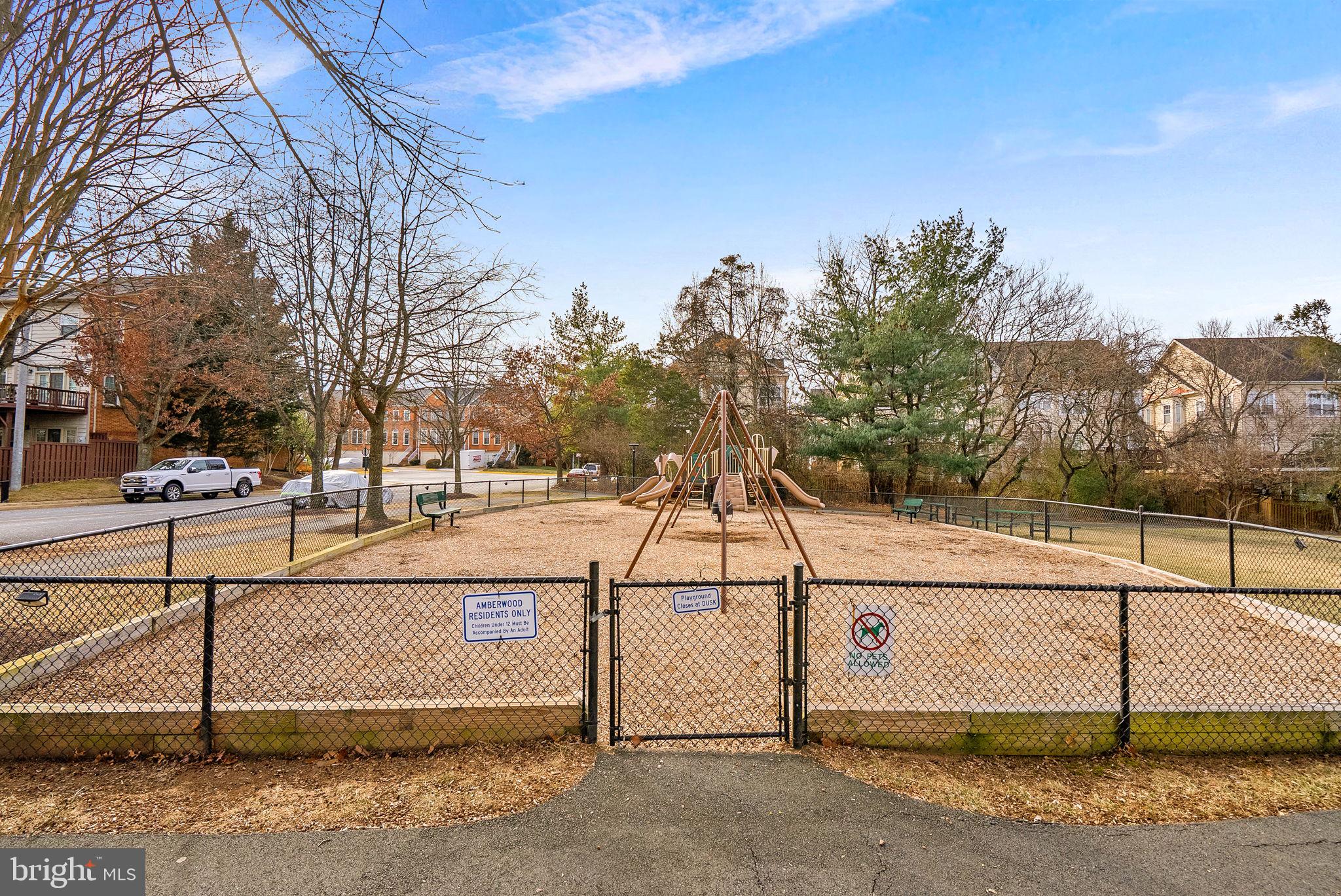 AMBERWOOD - Residential