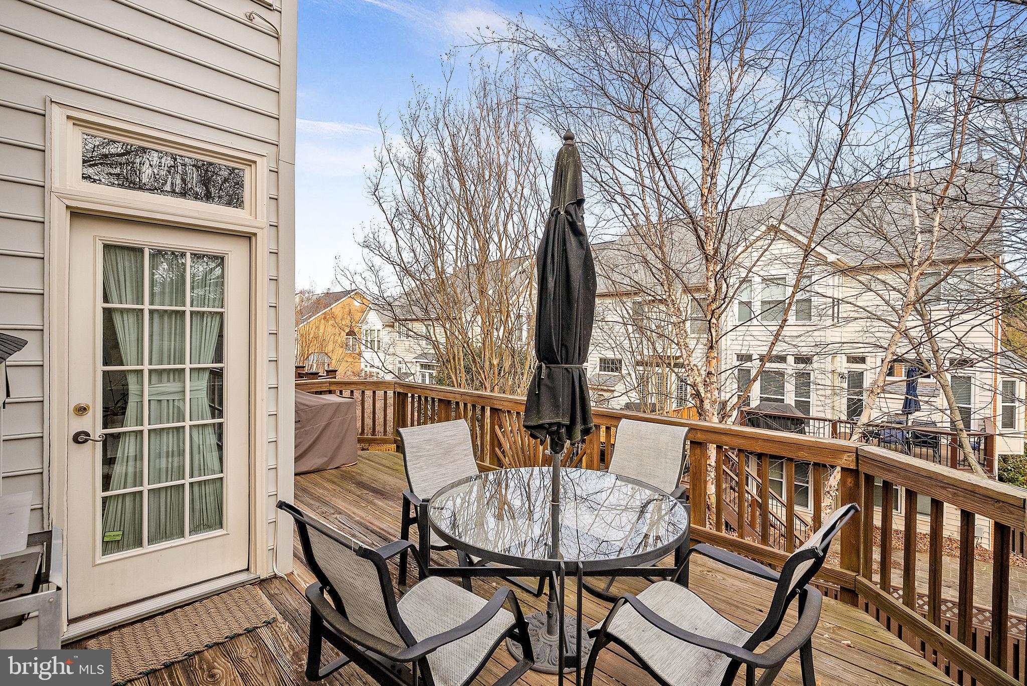 AMBERWOOD - Residential