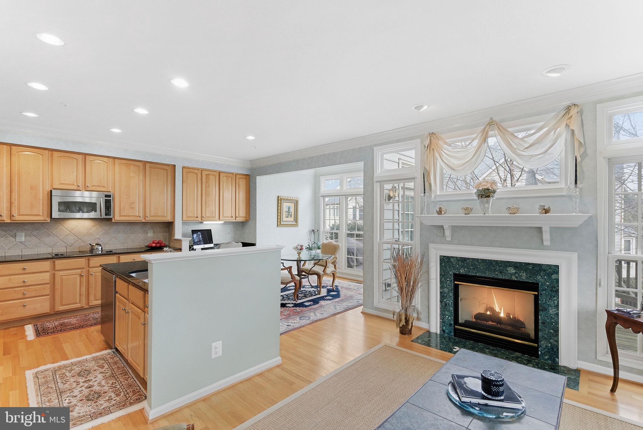 AMBERWOOD - Residential