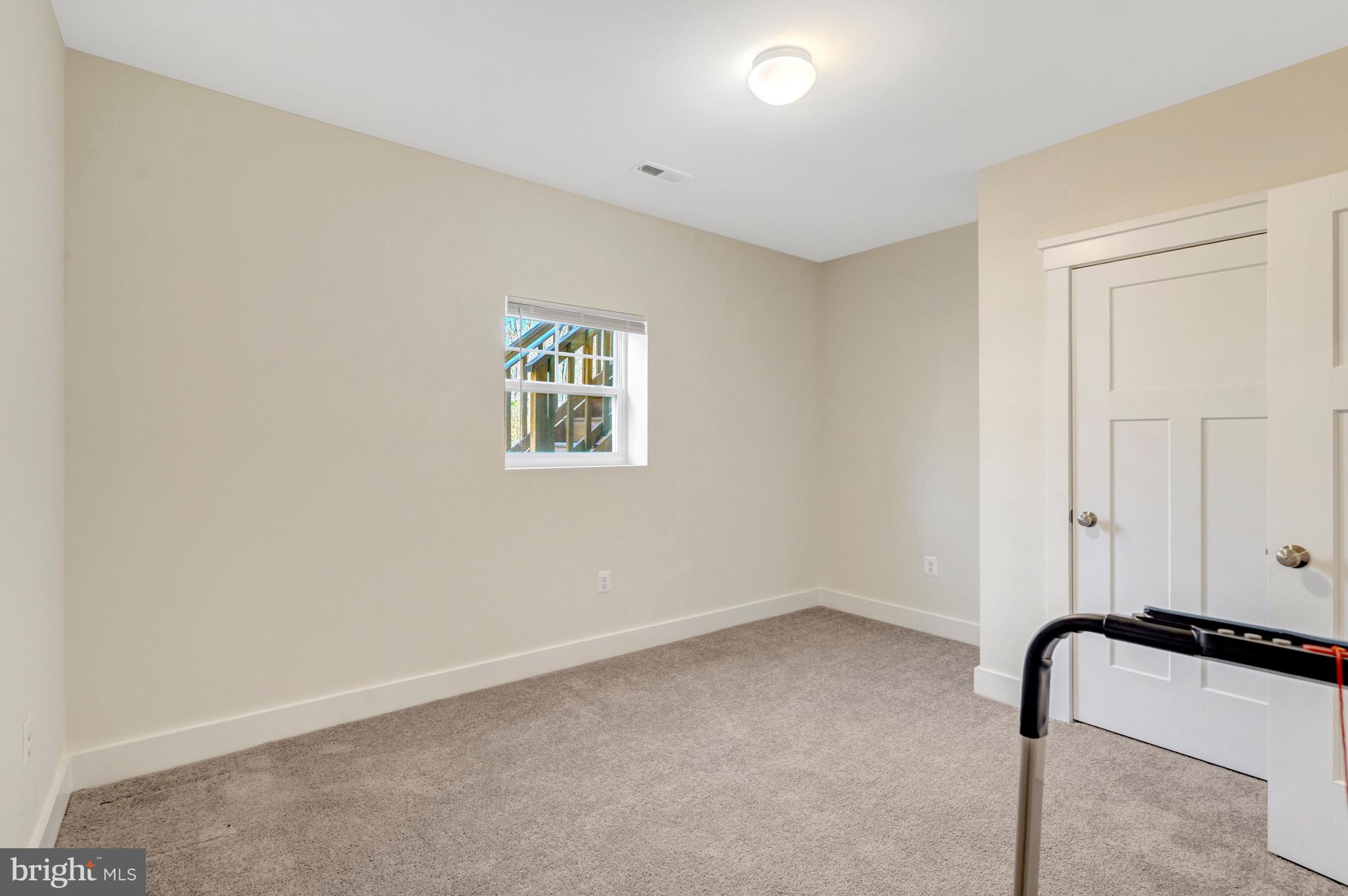 MILLBROOK - Residential