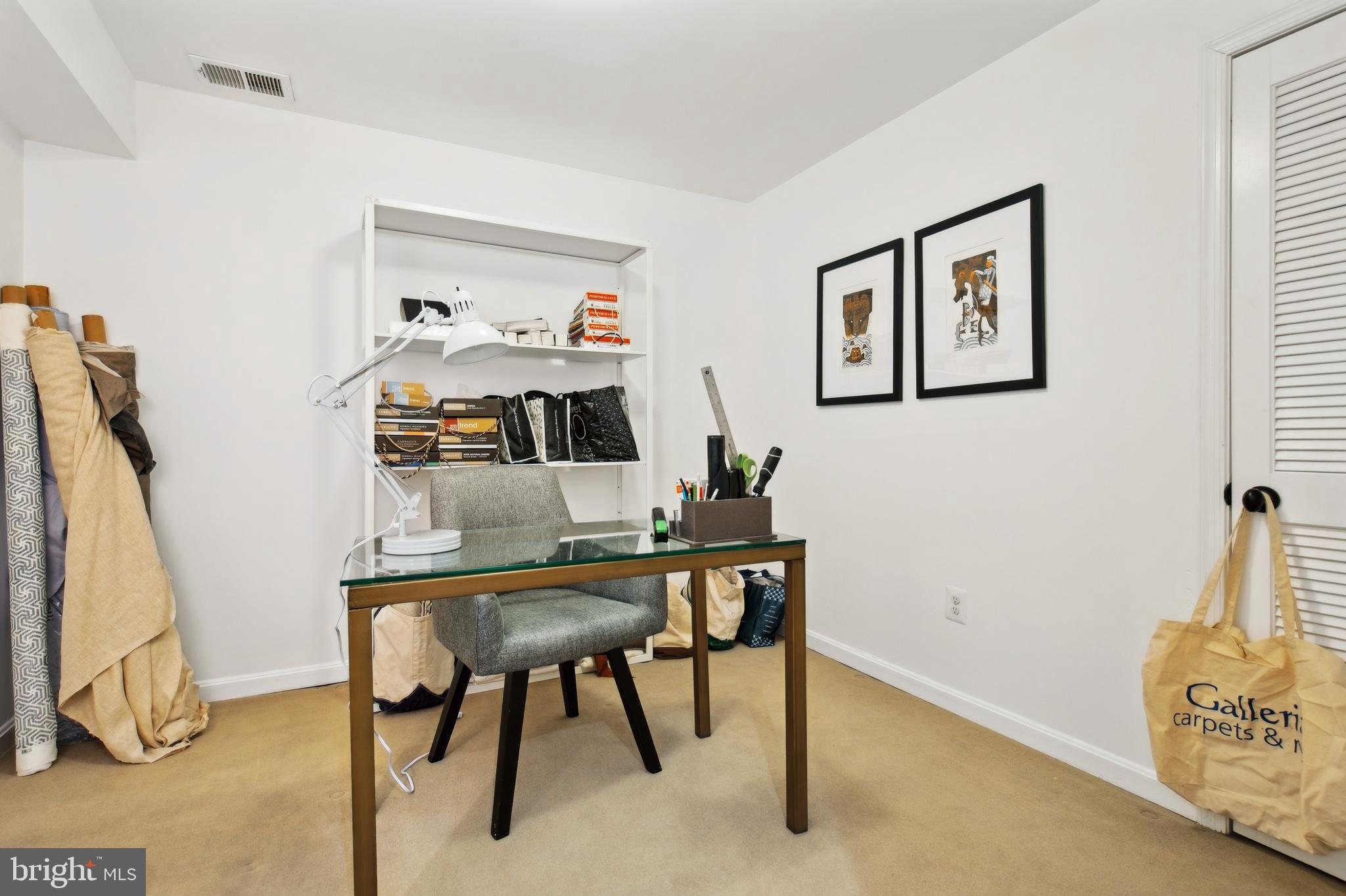 SOUTHPORT - Residential