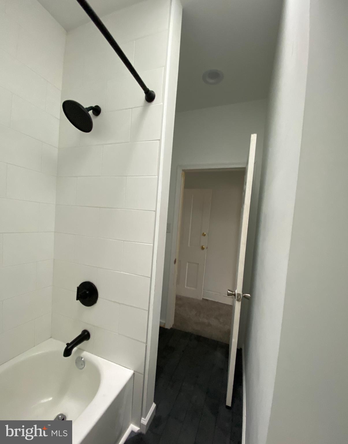 MANAYUNK - Residential Lease