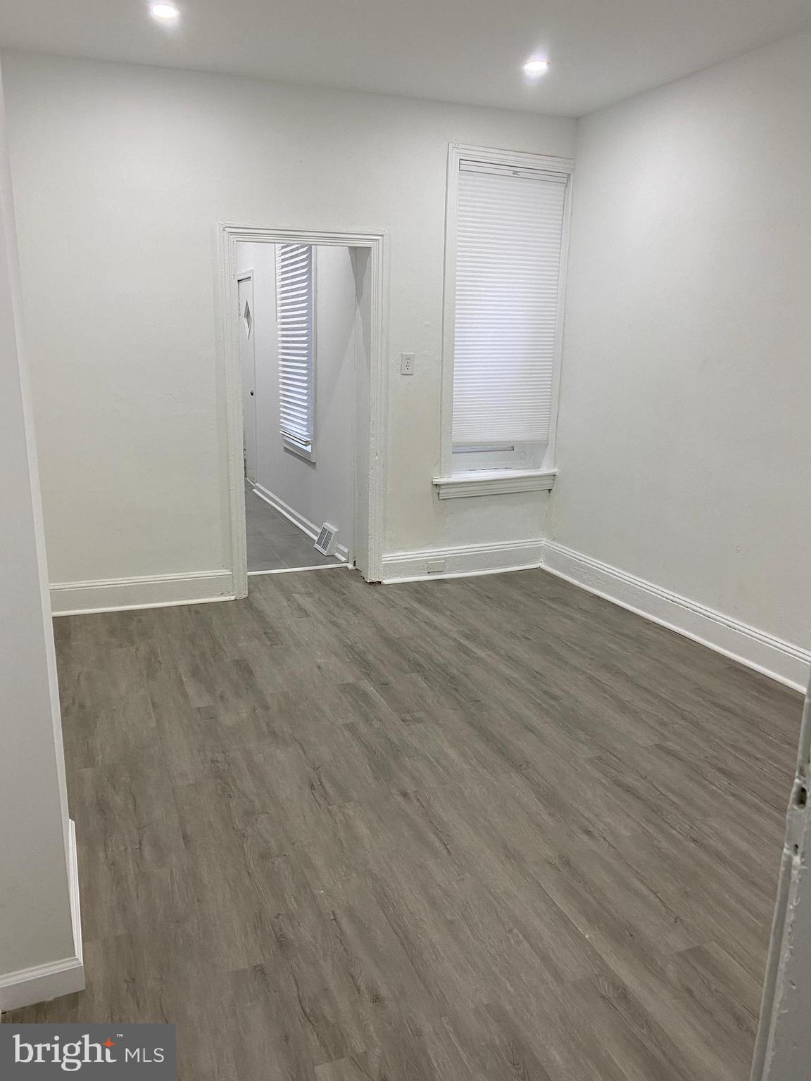 MANAYUNK - Residential Lease