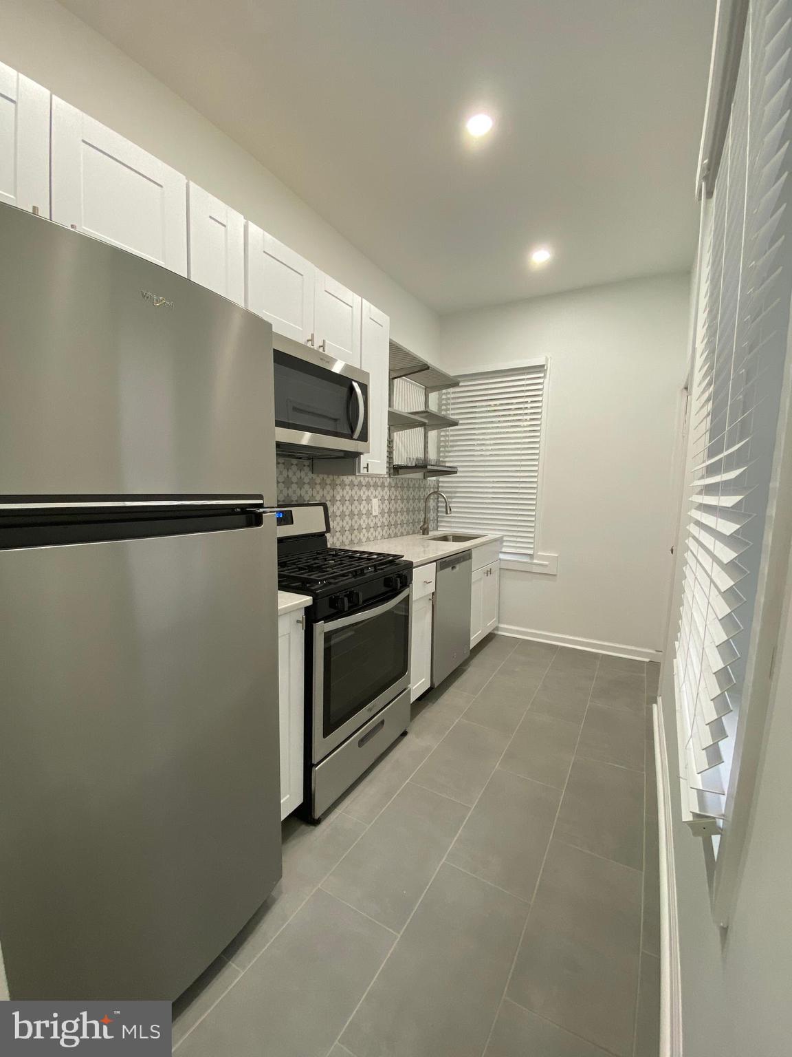 MANAYUNK - Residential Lease