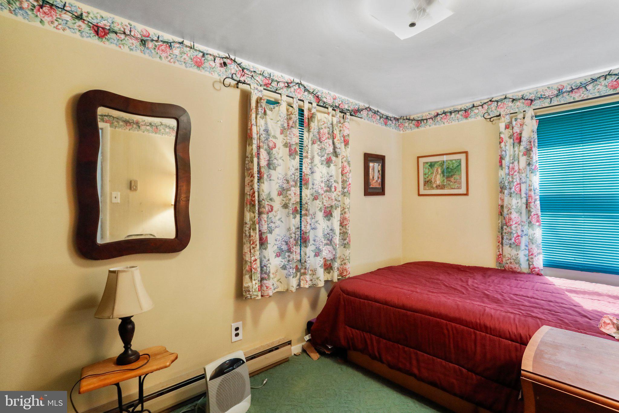 SPRUCE PINE HOLLOW - Residential