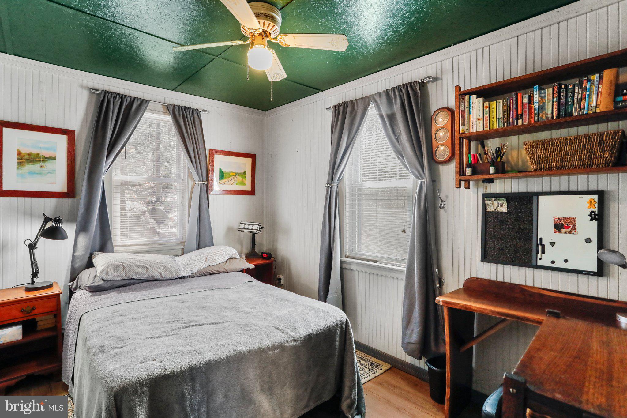 SPRUCE PINE HOLLOW - Residential