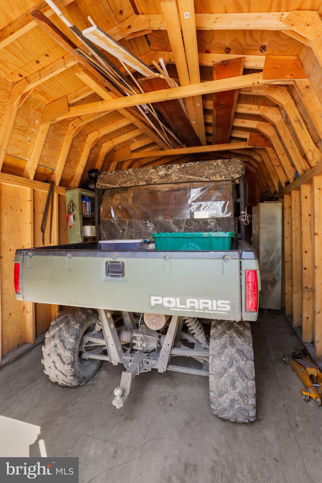 SPRUCE PINE HOLLOW - Residential