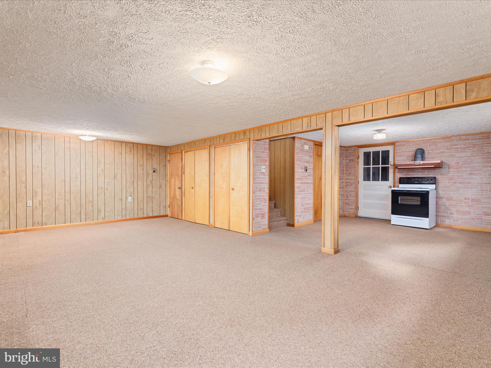 INWOOD EAST - Residential