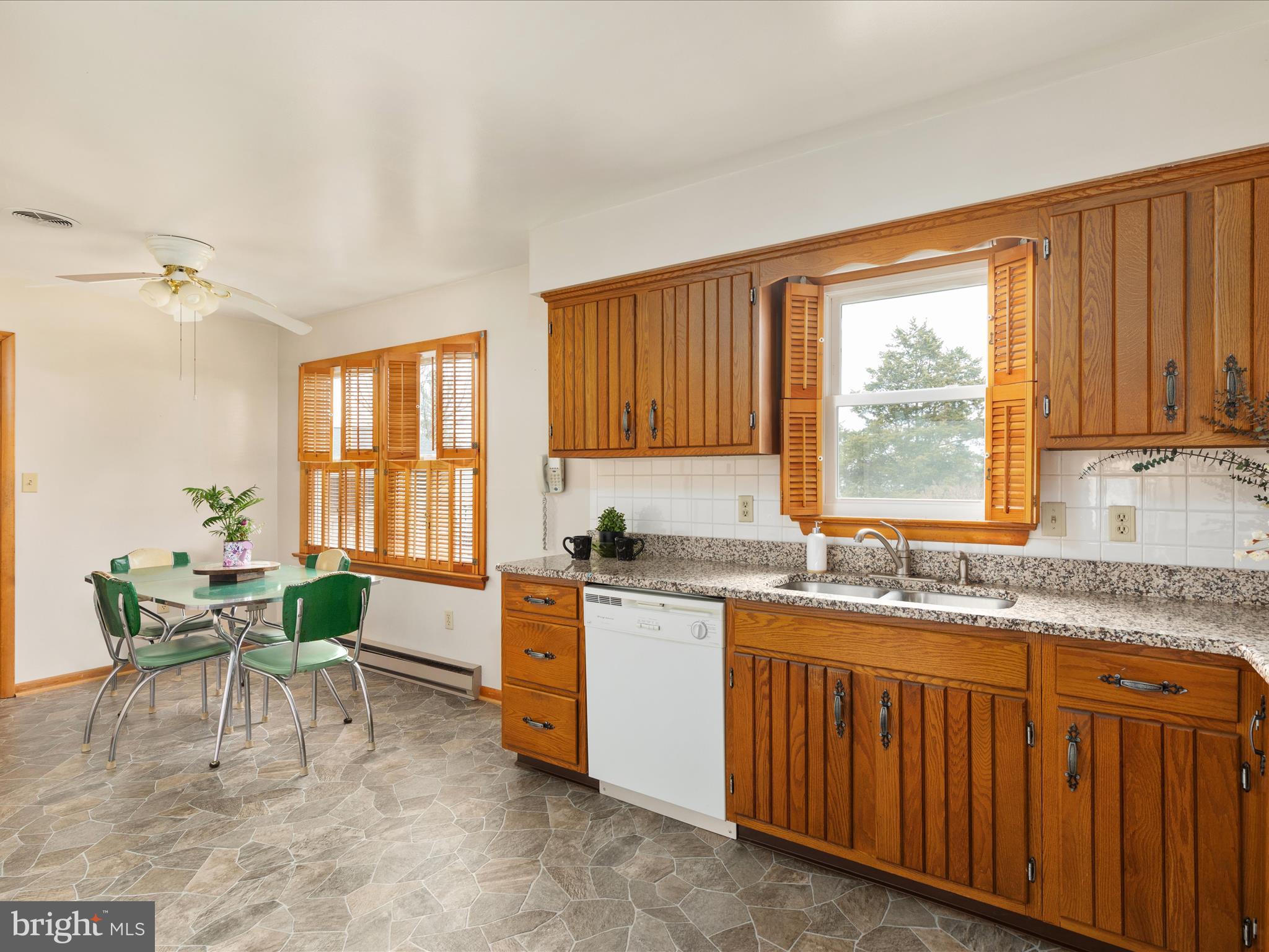 INWOOD EAST - Residential