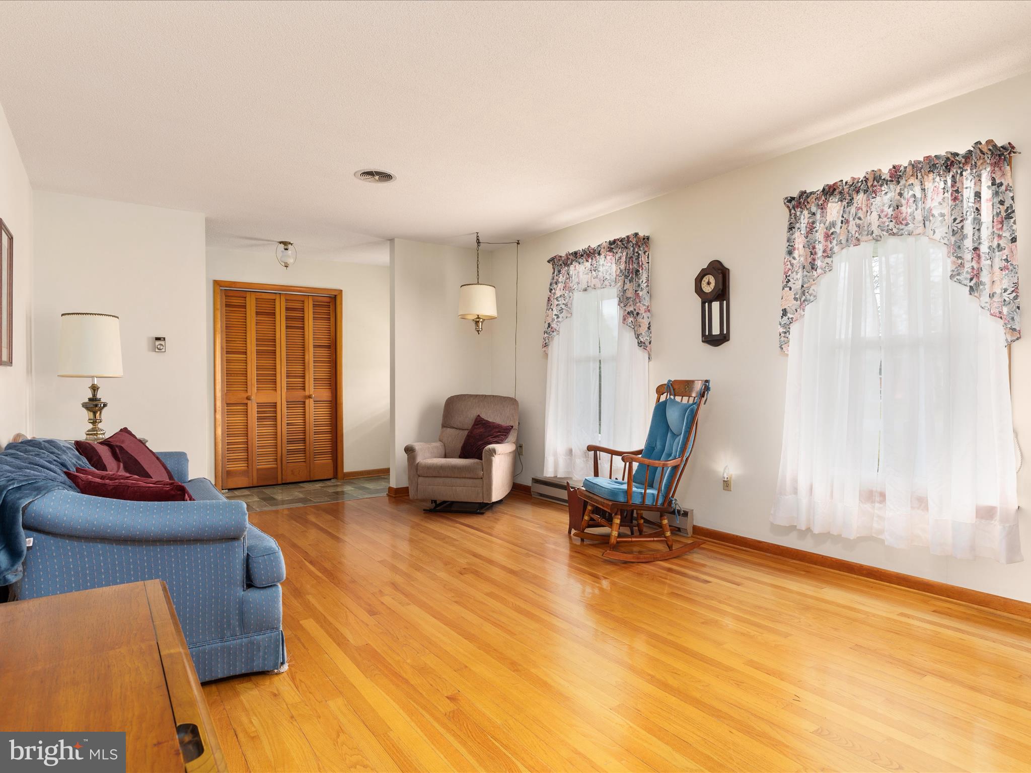 INWOOD EAST - Residential