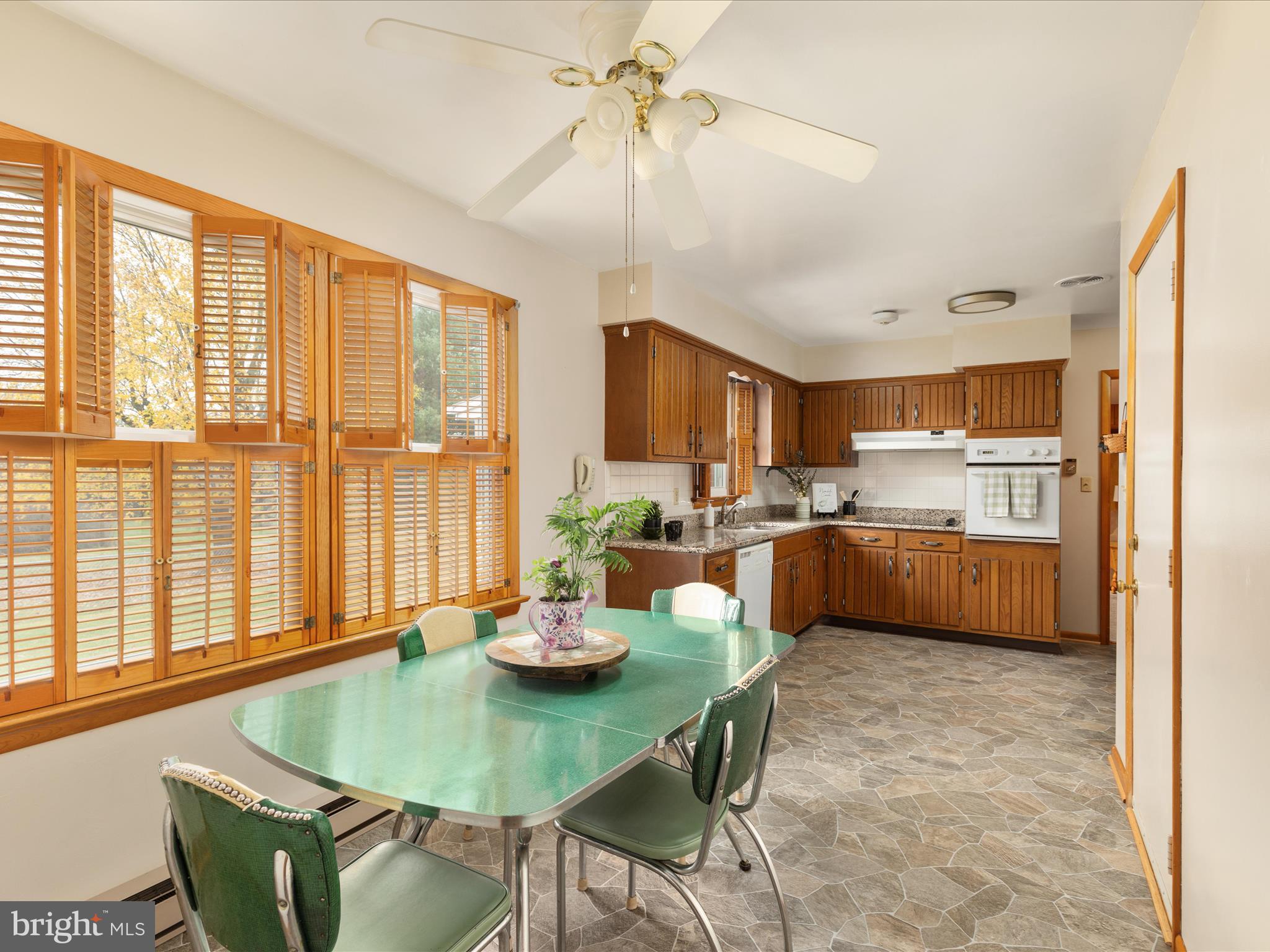 INWOOD EAST - Residential