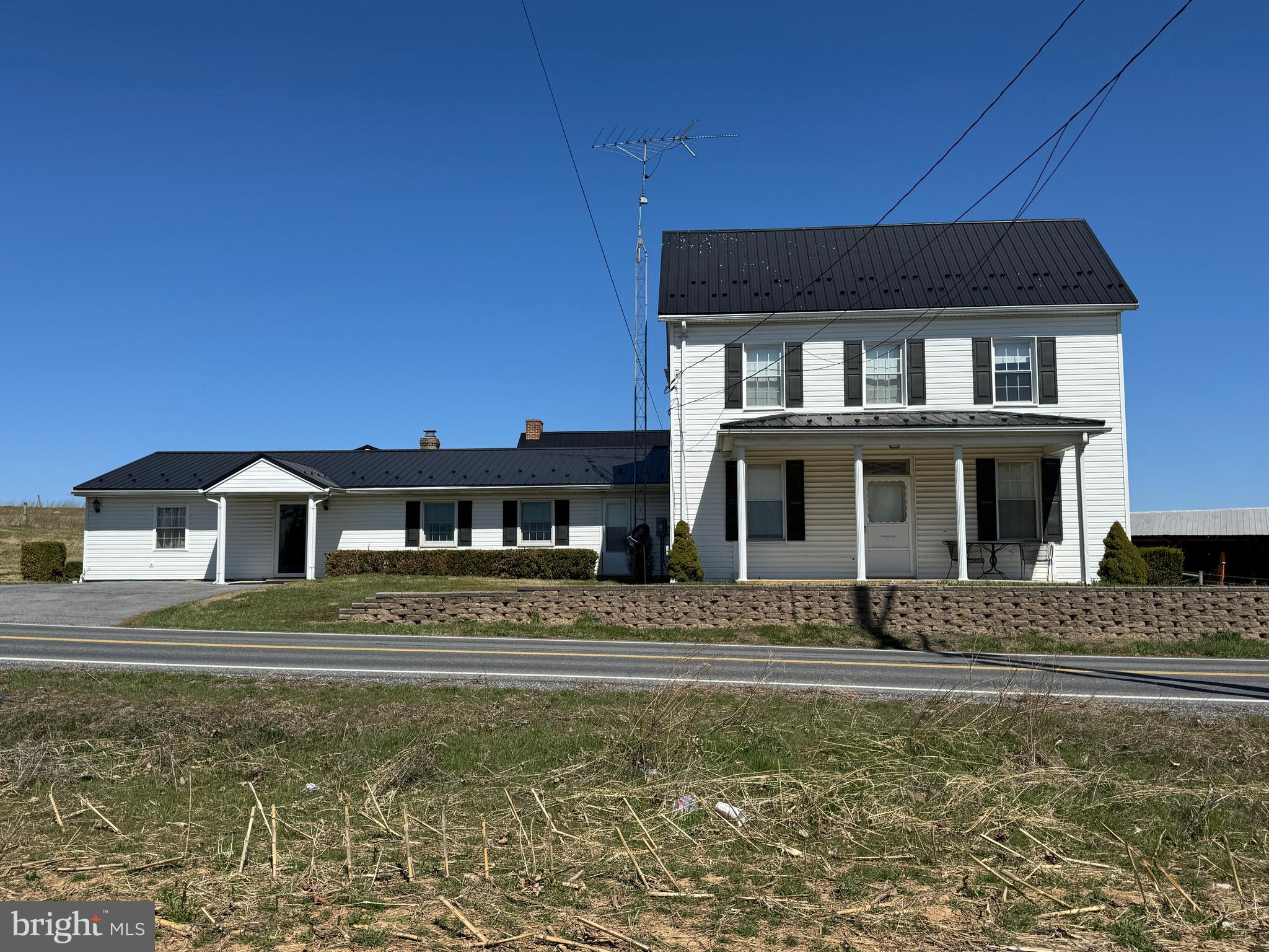 1423 MASON DIXON ROAD