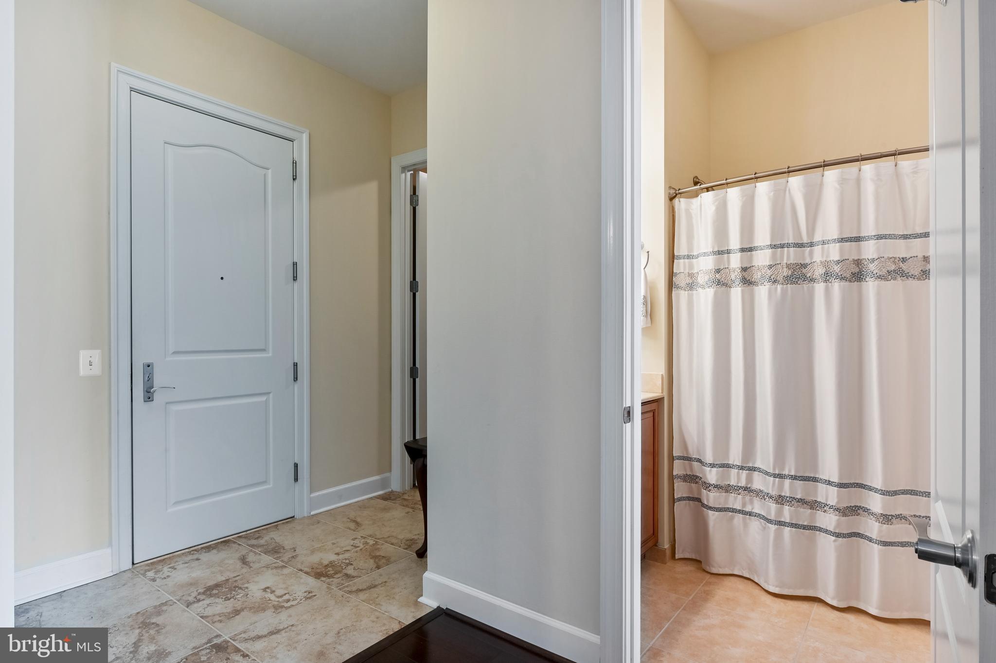 GRANDVIEW AT ANNAPOLIS TOWNE CENTRE - Residential