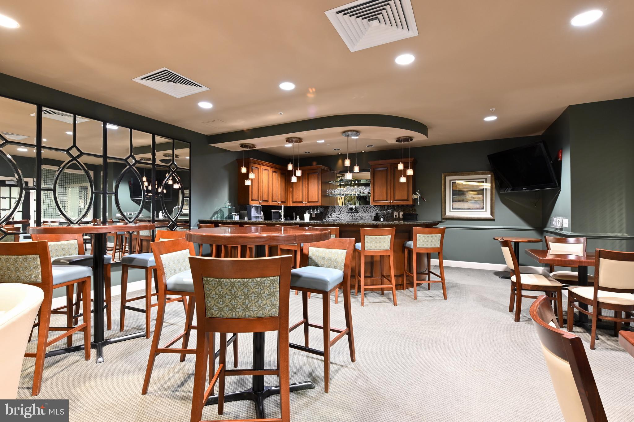 GRANDVIEW AT ANNAPOLIS TOWNE CENTRE - Residential