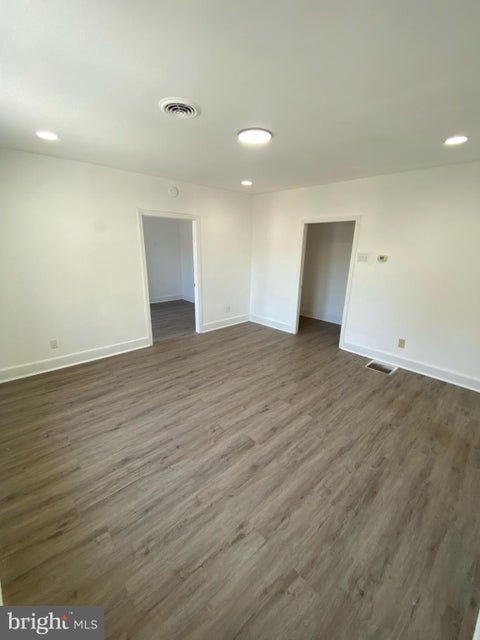 Photo of 196 - 198 E Broadway Rd, SALEM, NJ 08079 (MLS # NJSA2014078)