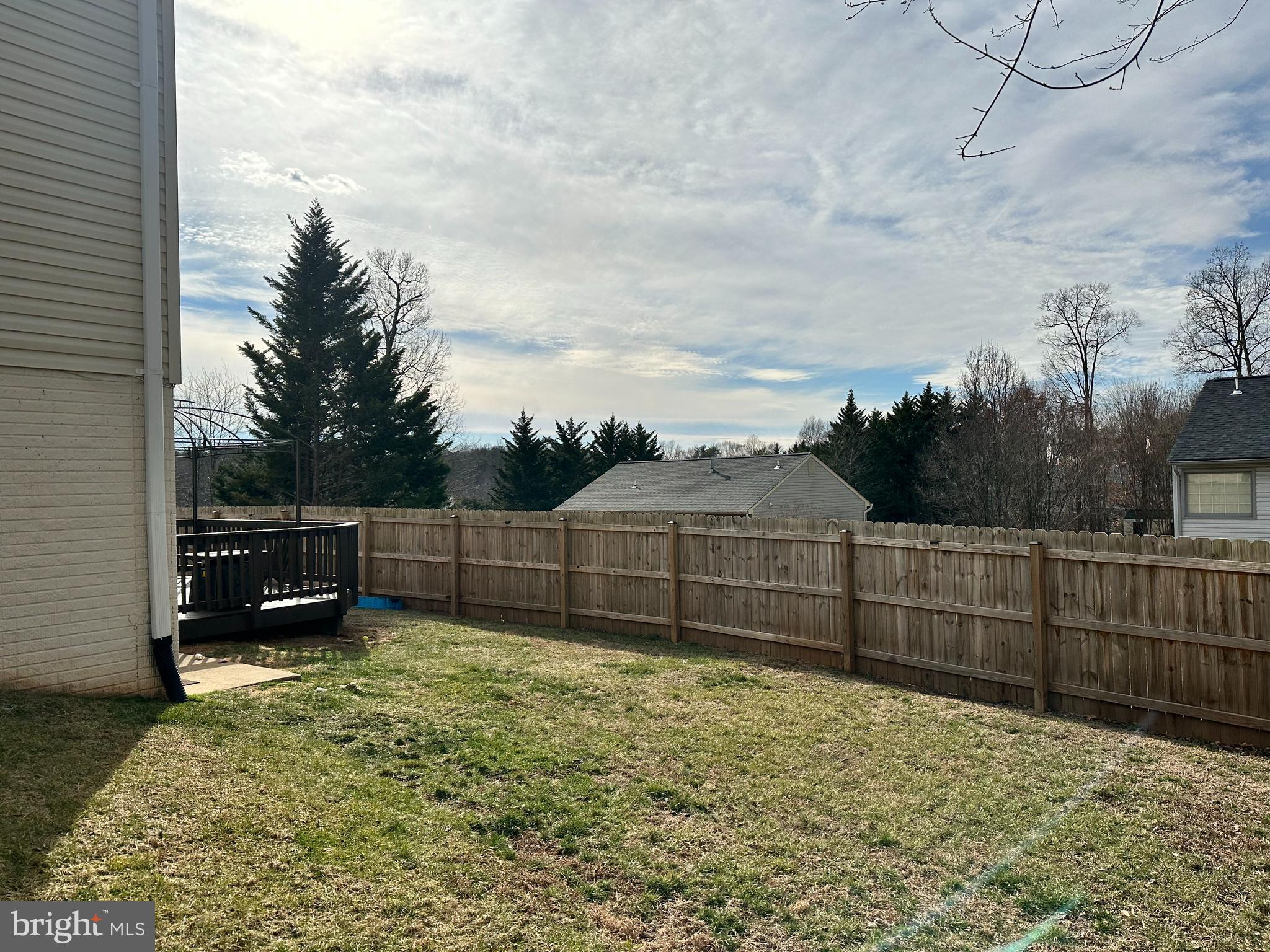 HAMPTON OAKS - Residential