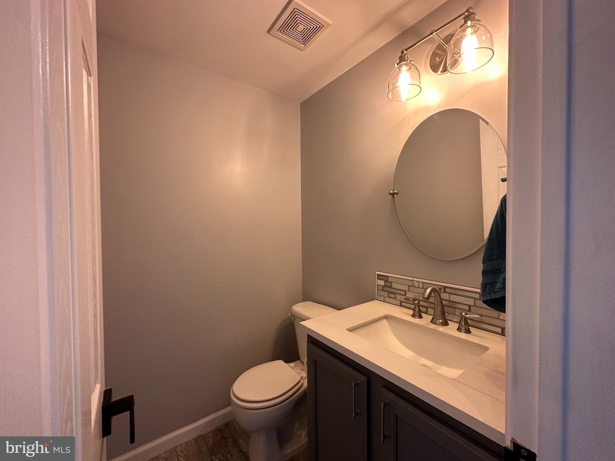 HAMPTON OAKS - Residential