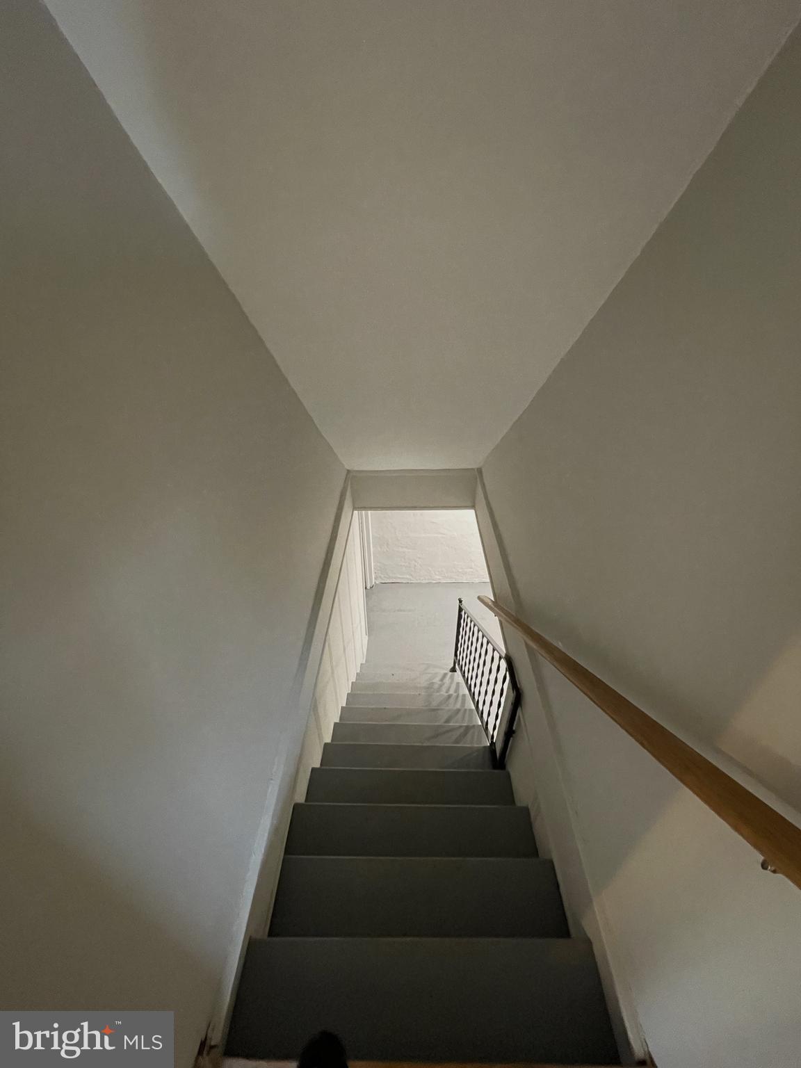 CAROLE HIGHLANDS - Residential