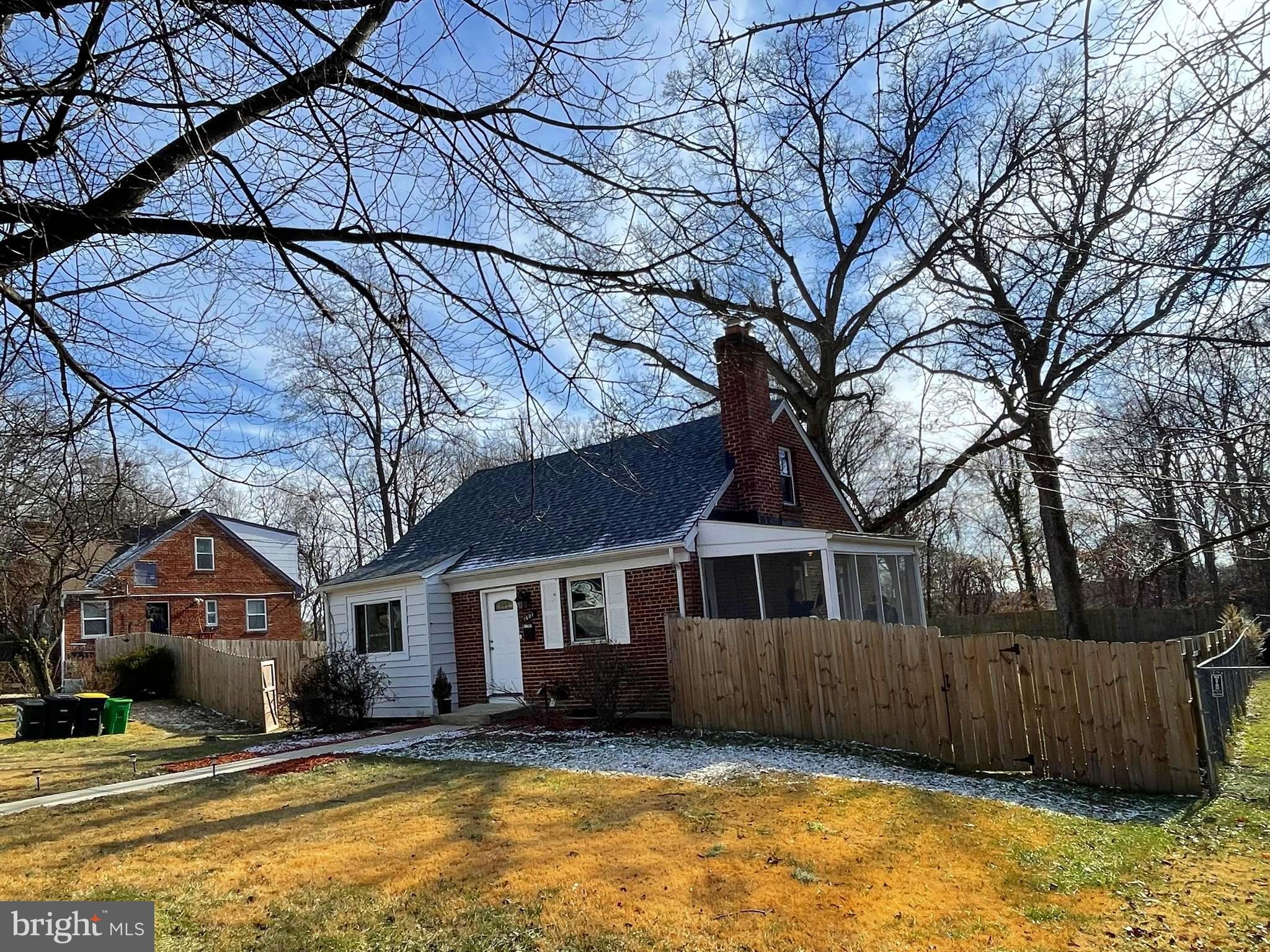 CAROLE HIGHLANDS - Residential