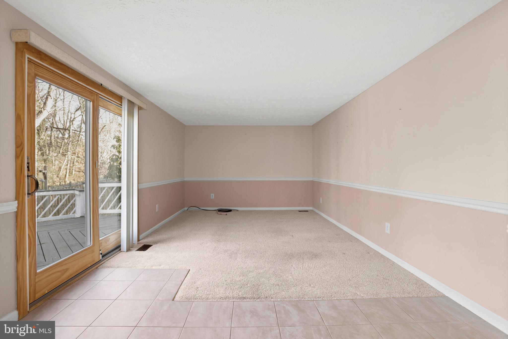 WILTON KNOLL - Residential