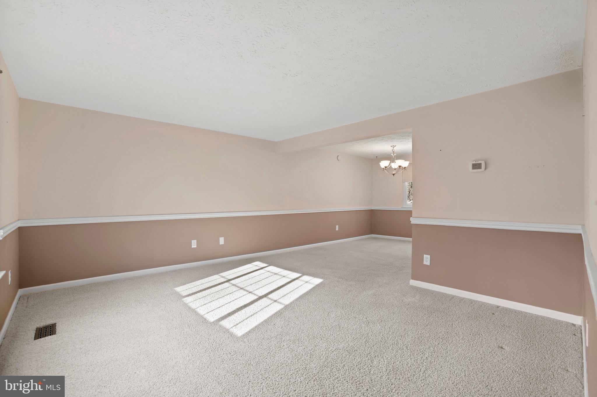 WILTON KNOLL - Residential