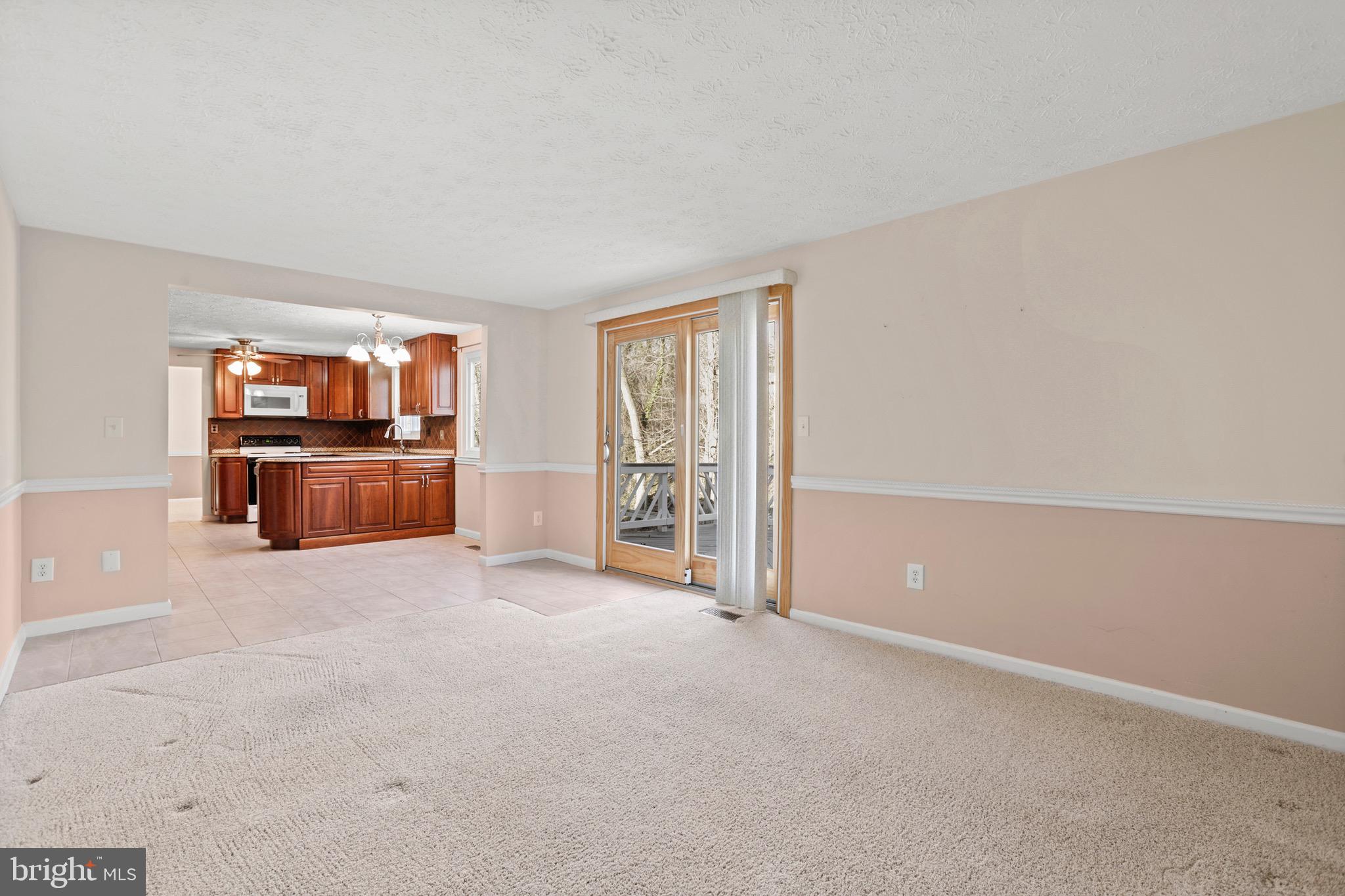 WILTON KNOLL - Residential