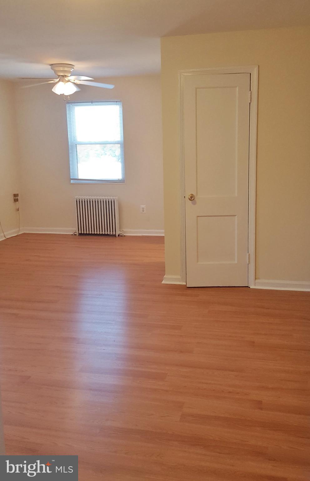 FOREST HILLS - Residential Lease