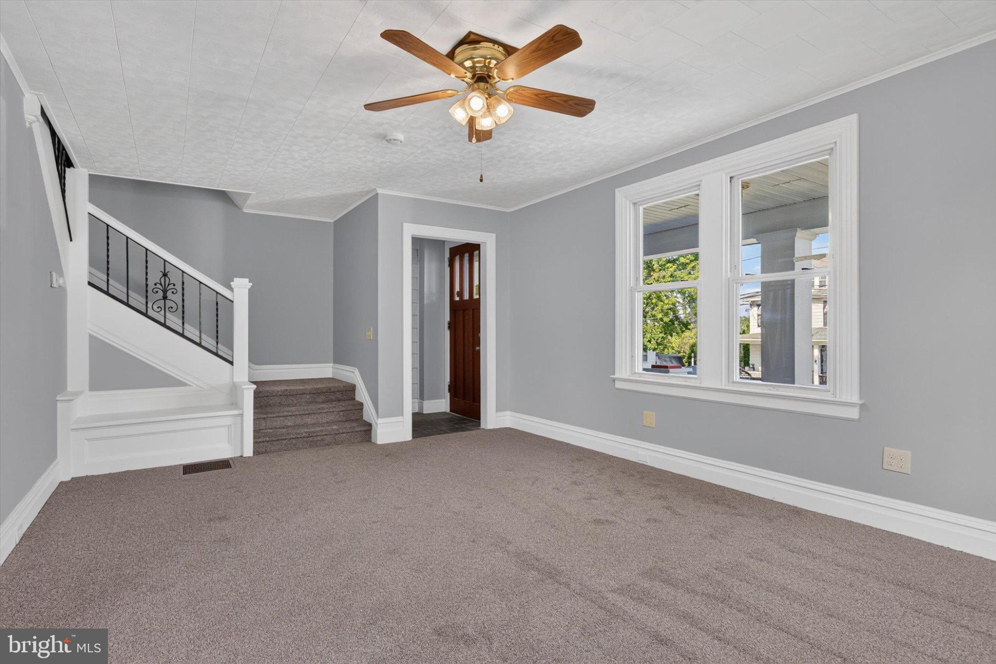 524 SPRUCE STREET