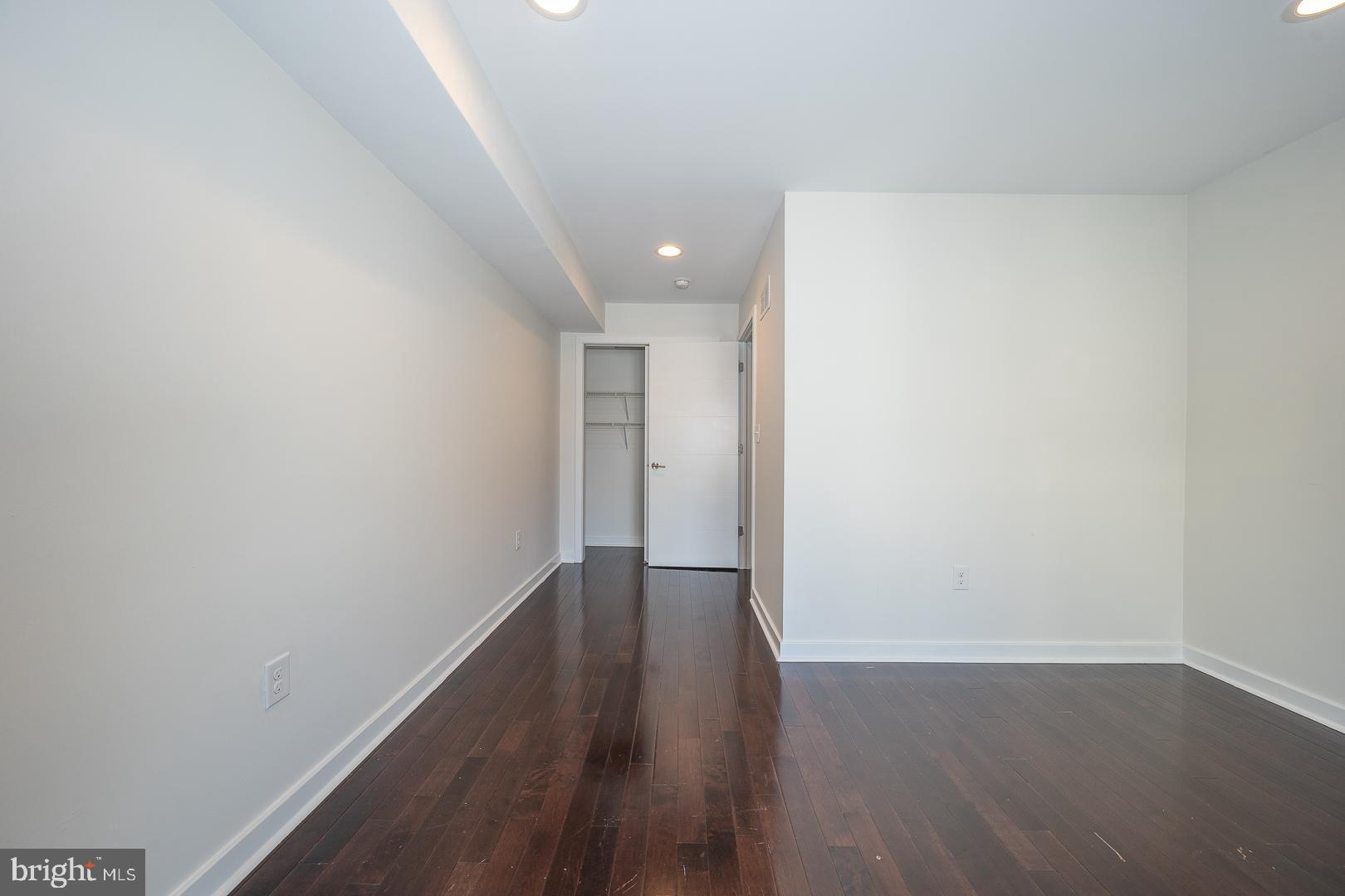 ART MUSEUM AREA - Residential