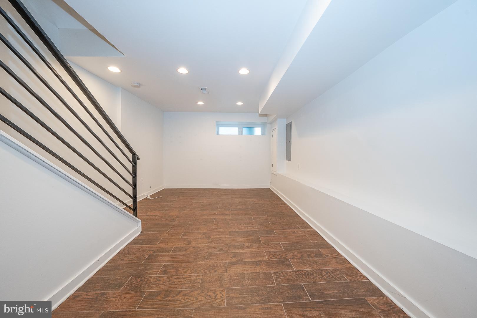 ART MUSEUM AREA - Residential