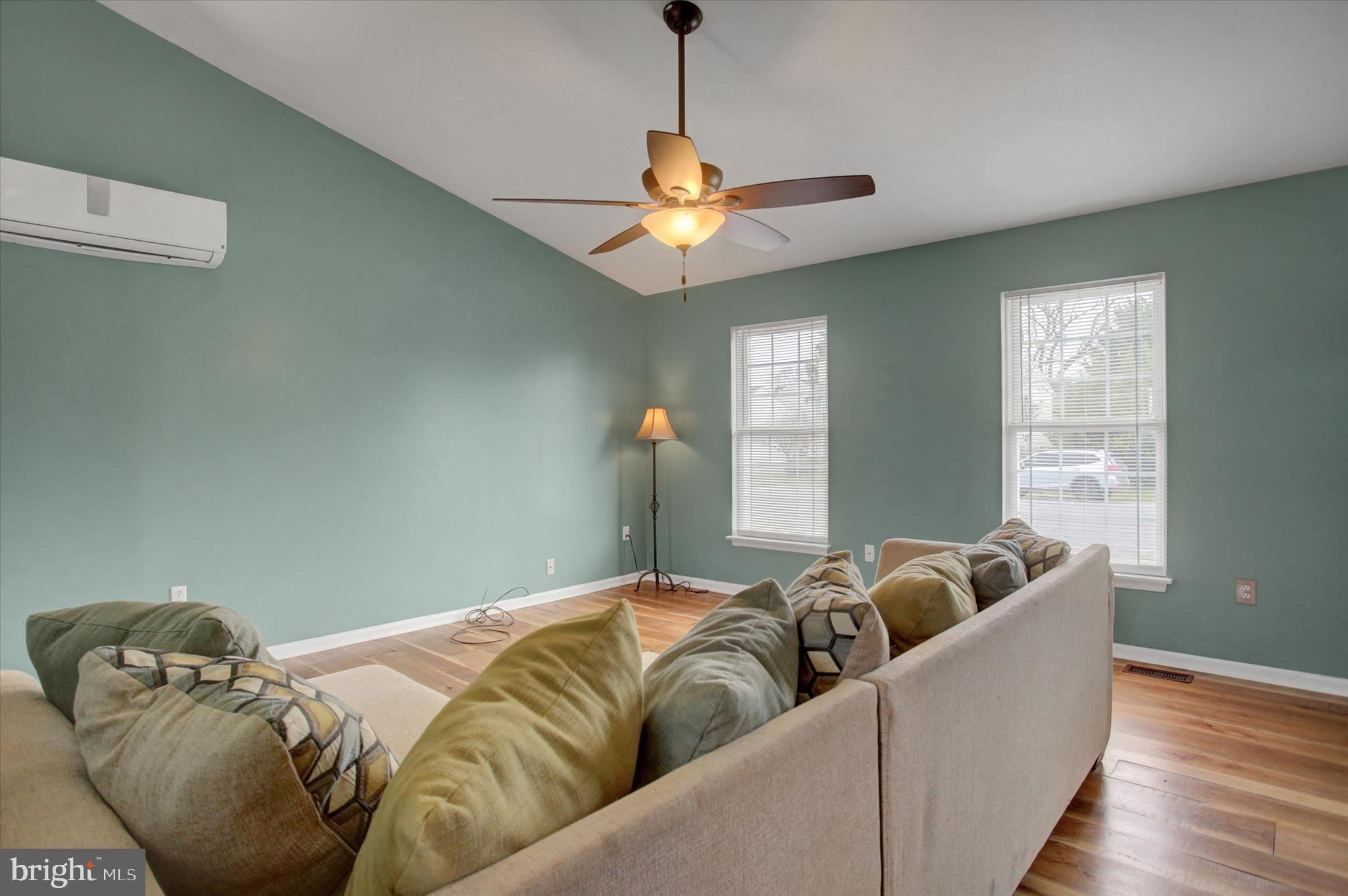 CROSS CREEK - Residential