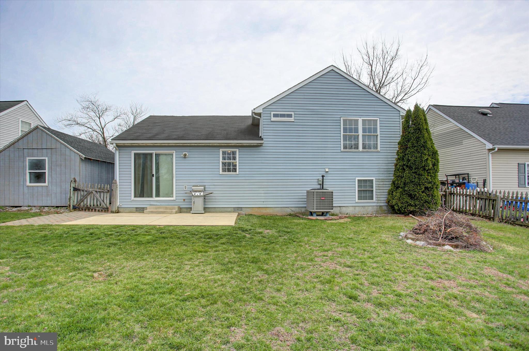 CROSS CREEK - Residential