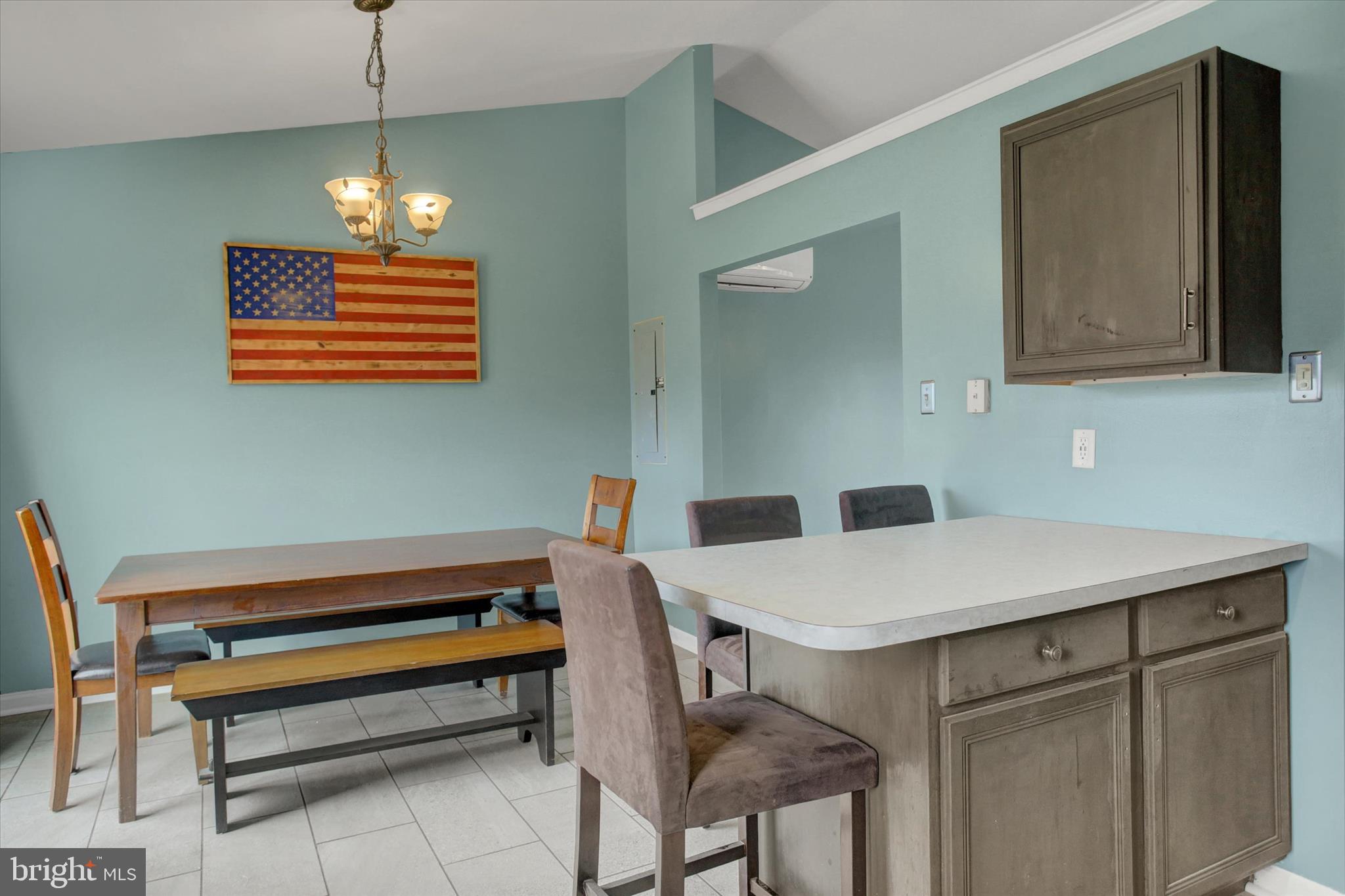 CROSS CREEK - Residential