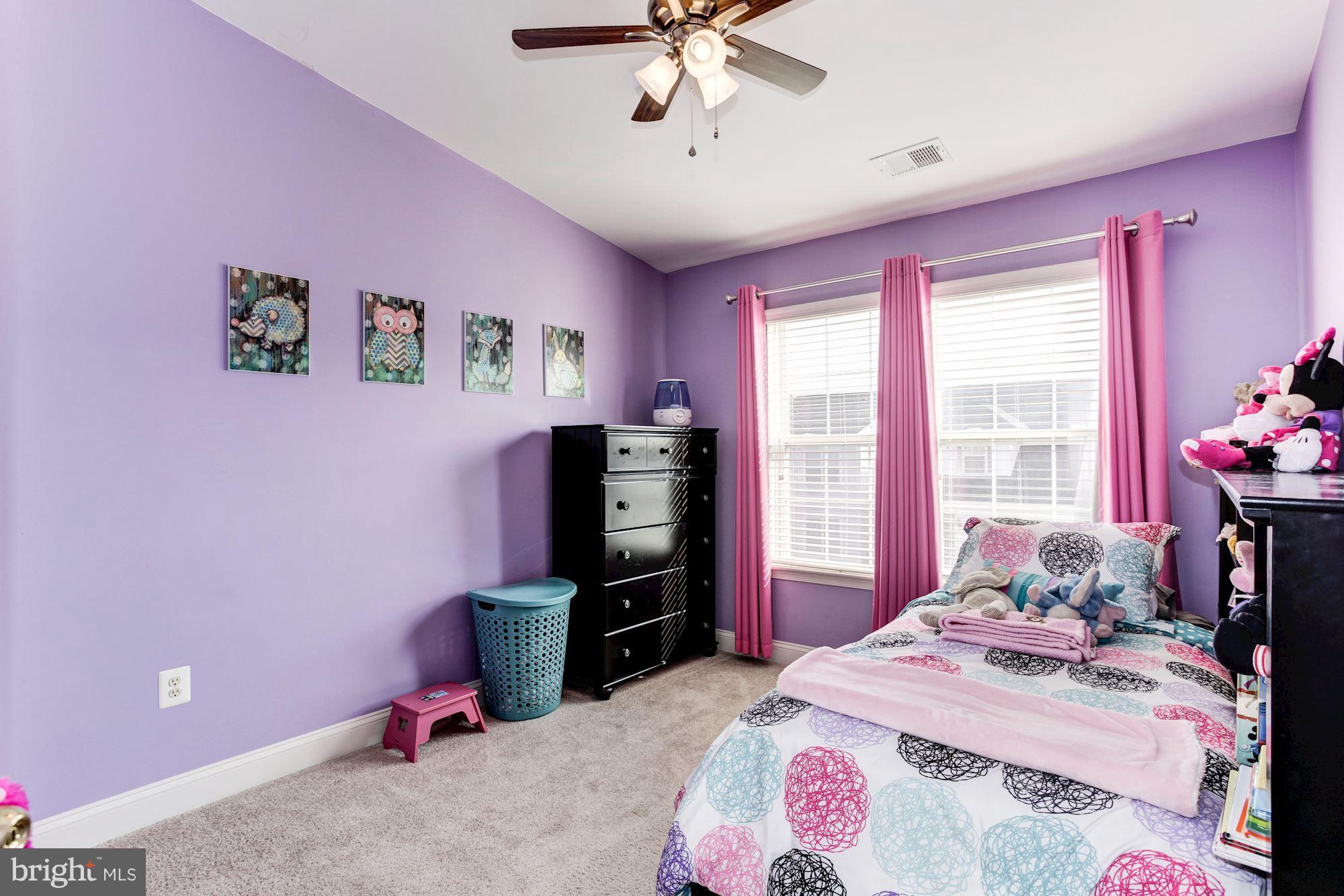 RIVER OAKS - Residential