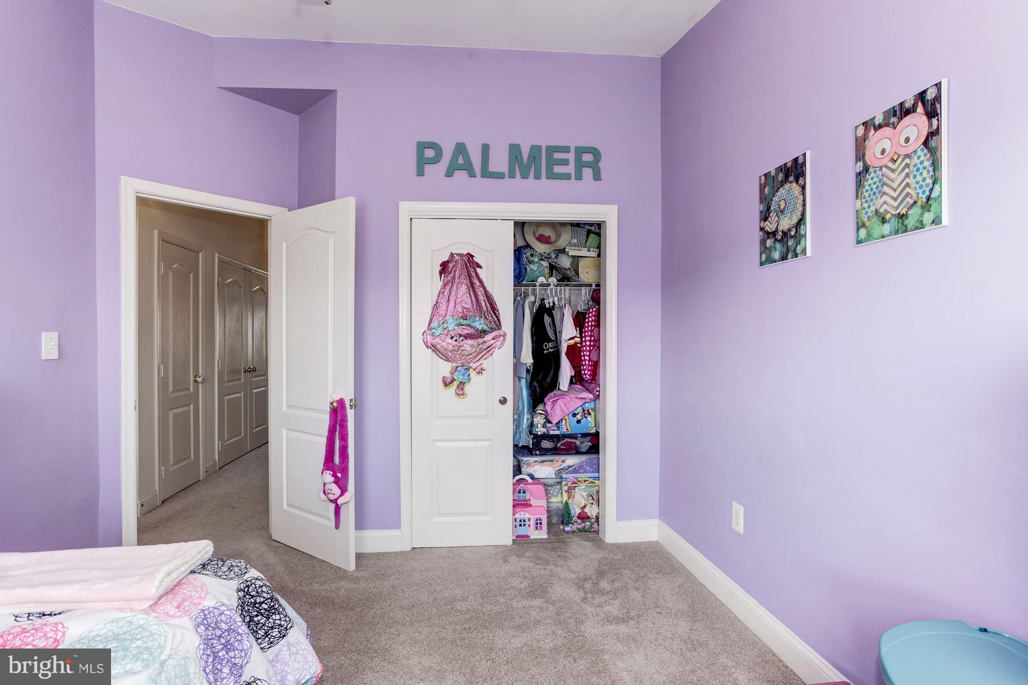 RIVER OAKS - Residential