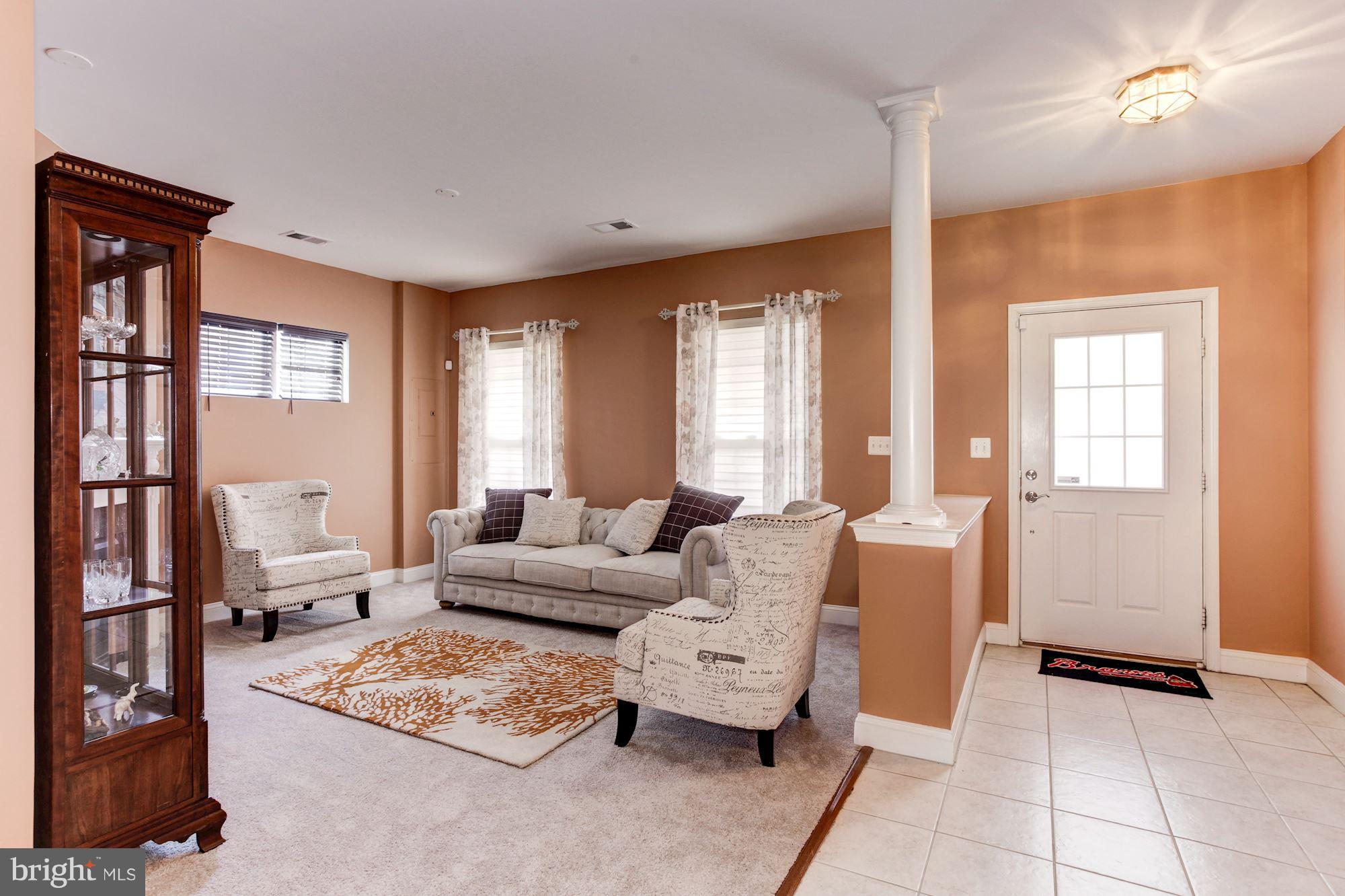 RIVER OAKS - Residential