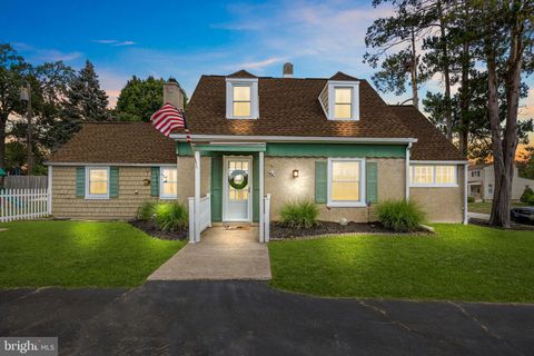 223 ORLEMANN AVENUE ORELAND PA 19075