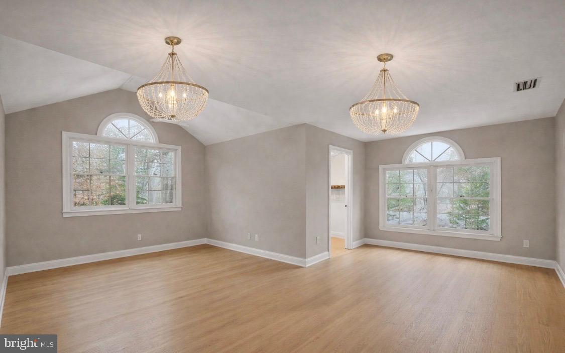 PROSPECT HILLS - Residential