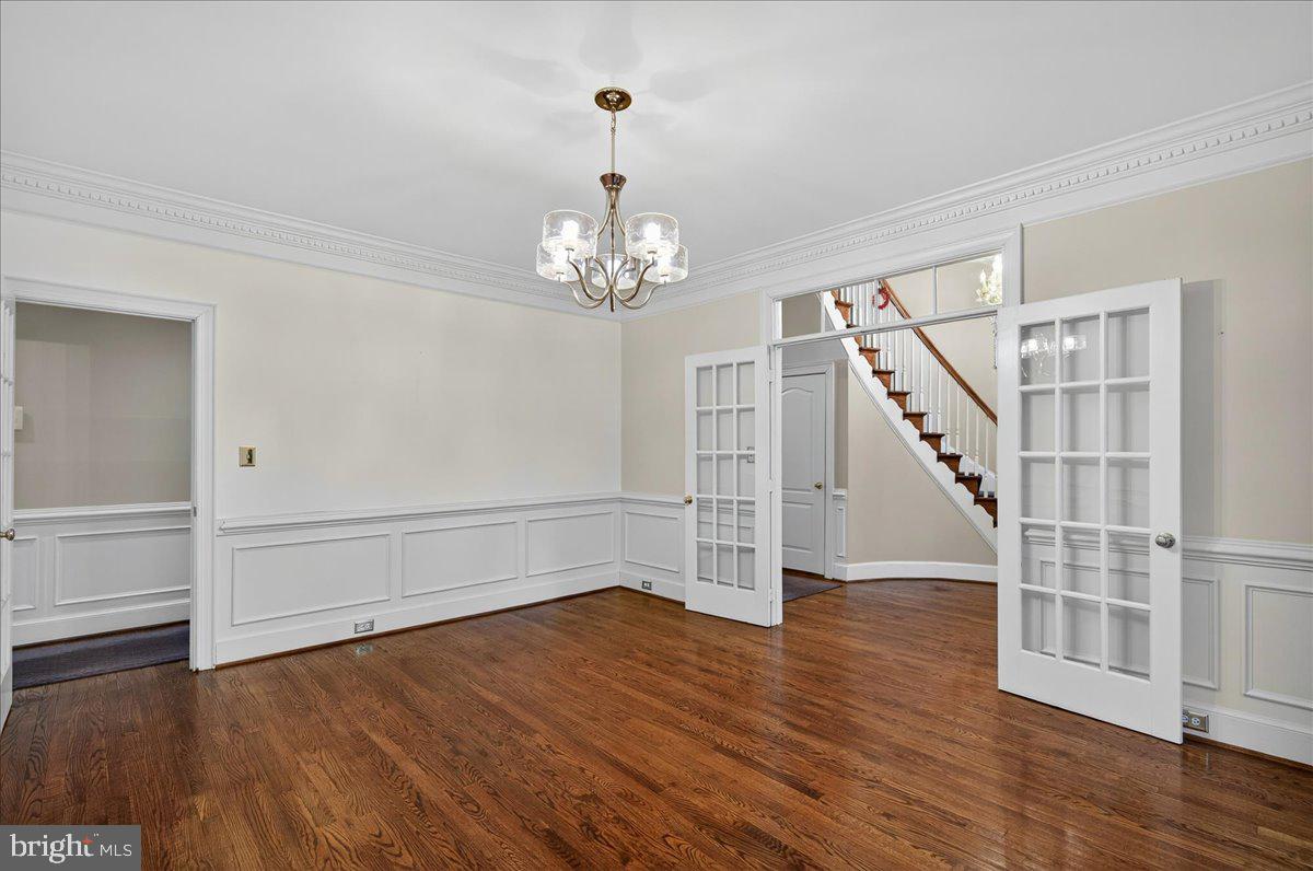 PROSPECT HILLS - Residential