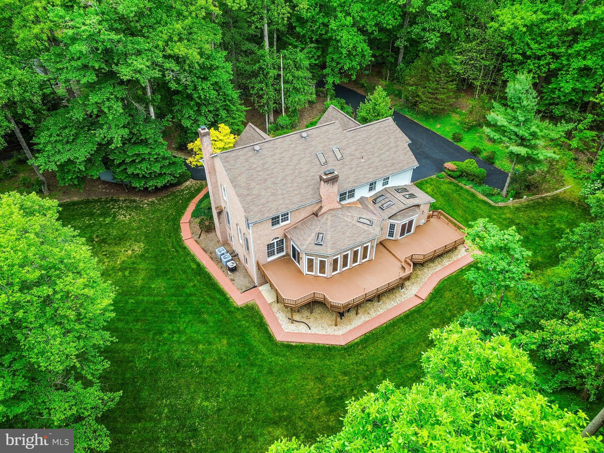 PROSPECT HILLS - Residential