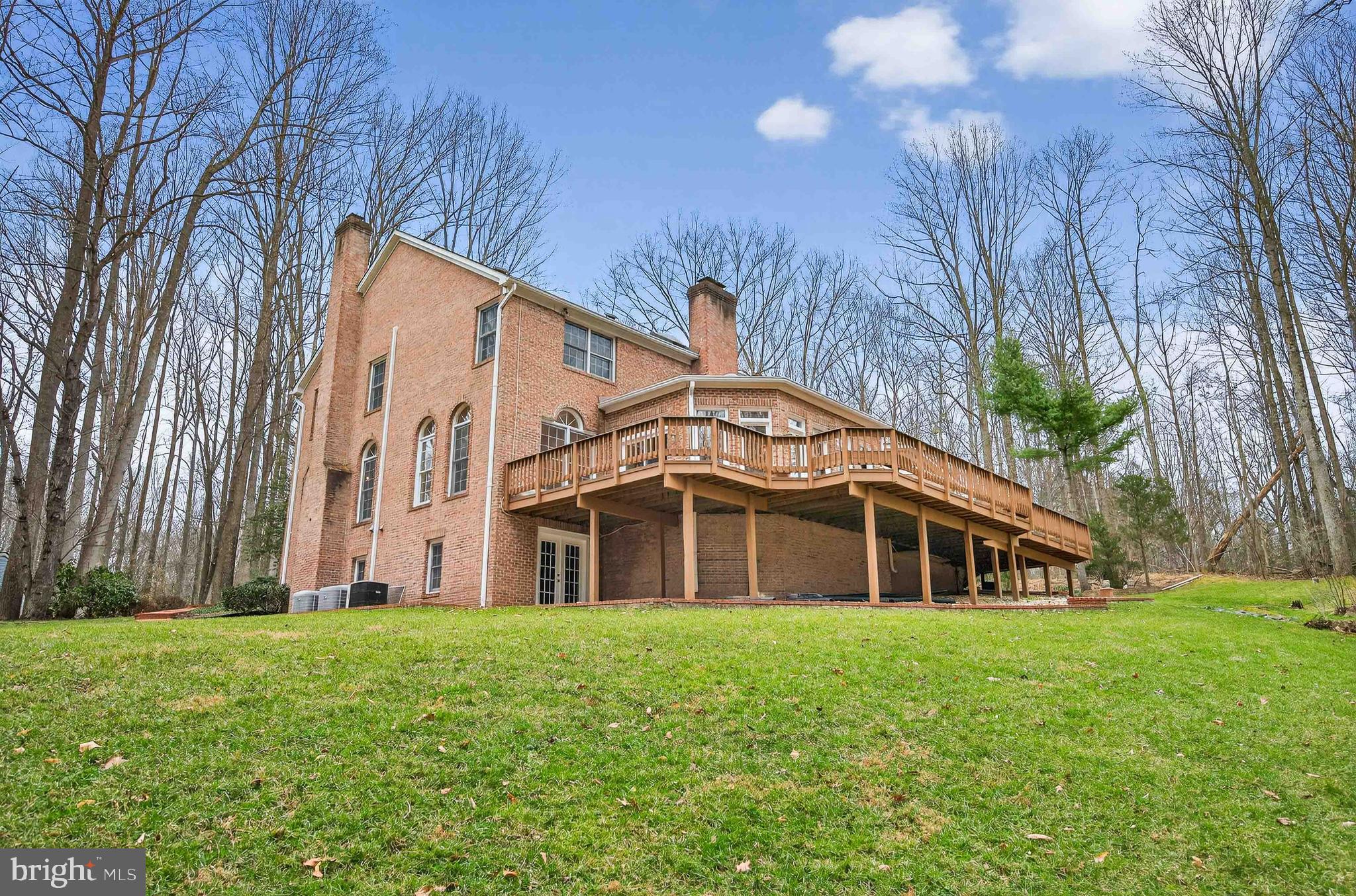 PROSPECT HILLS - Residential