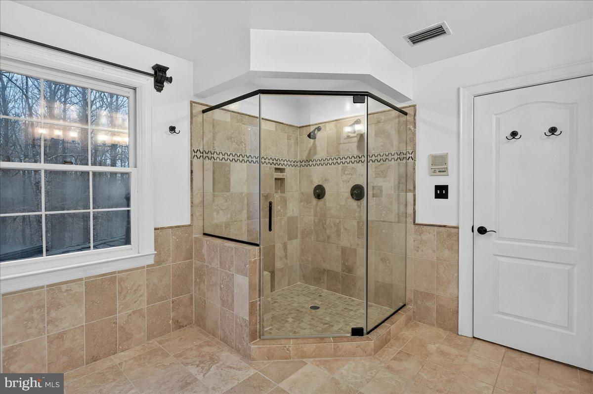 PROSPECT HILLS - Residential