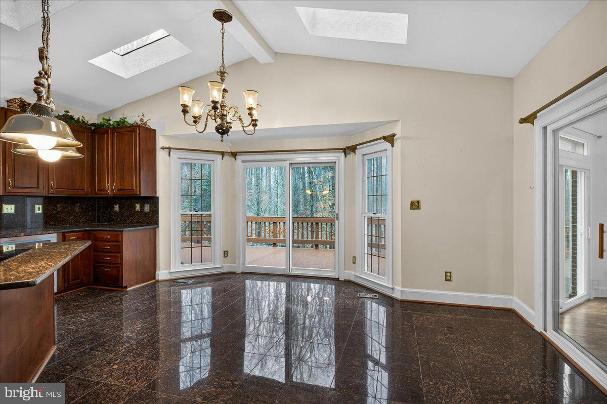 PROSPECT HILLS - Residential