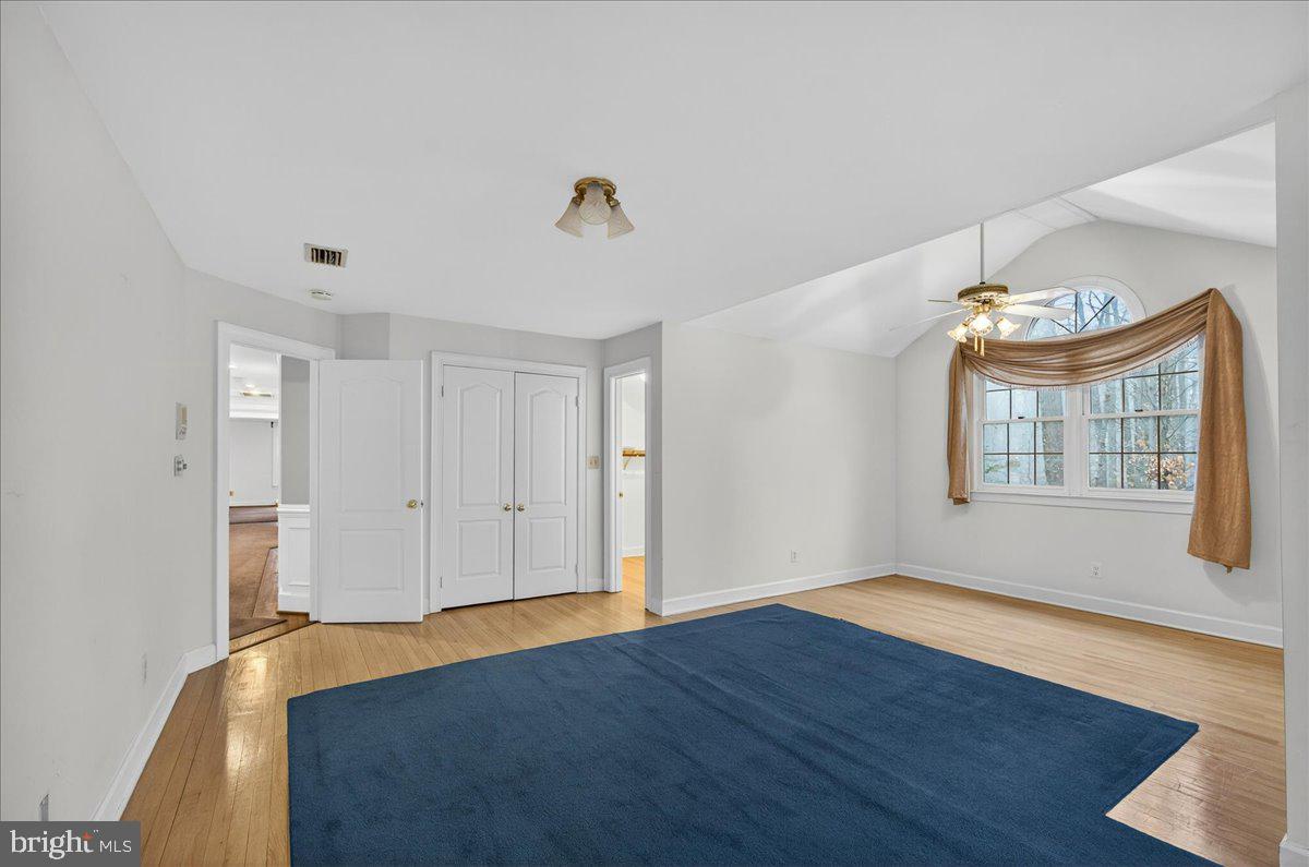 PROSPECT HILLS - Residential