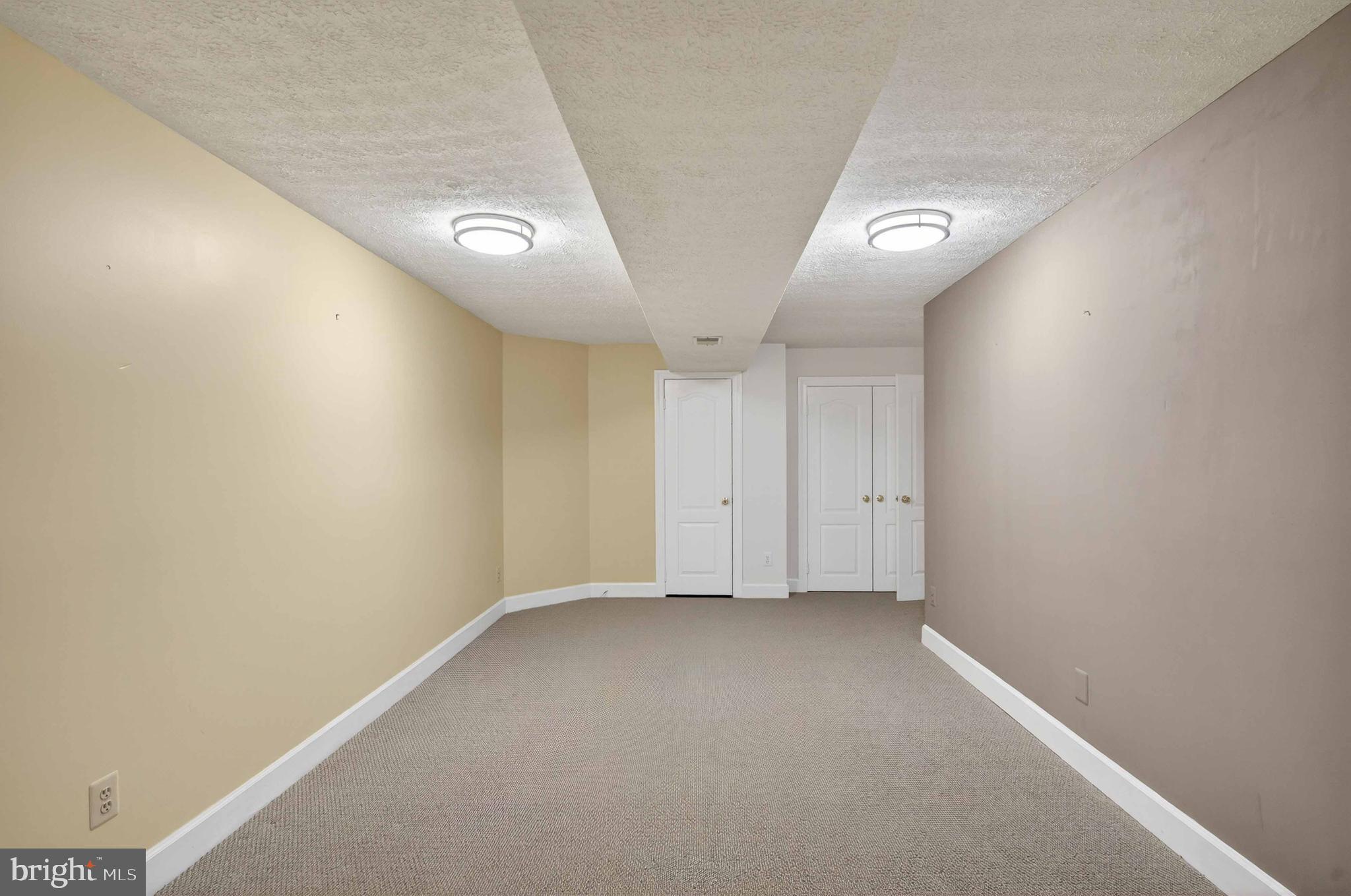 PROSPECT HILLS - Residential